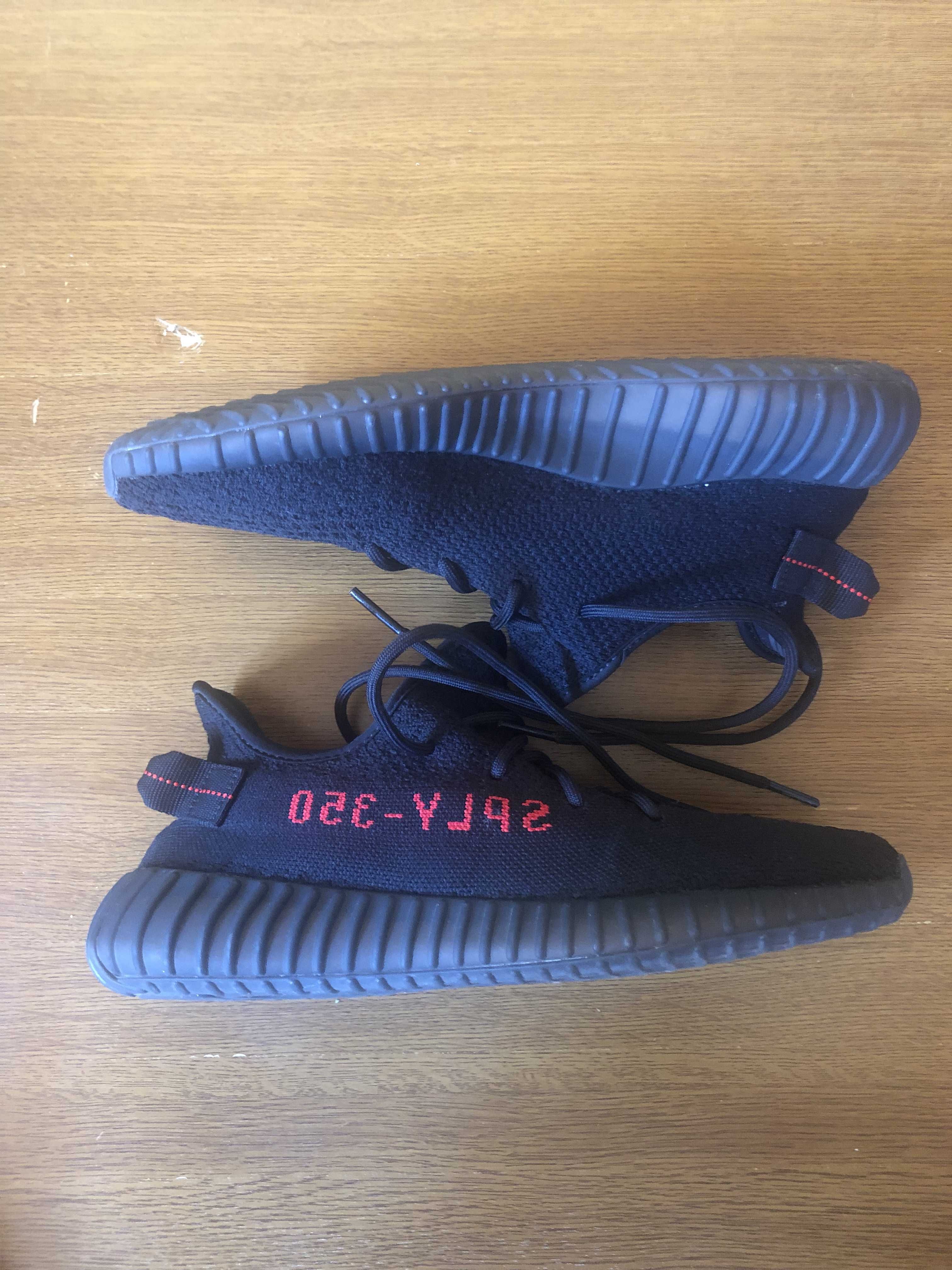 adidas YEEZY Boost 350 V2 "Core Black/Red" (2020)