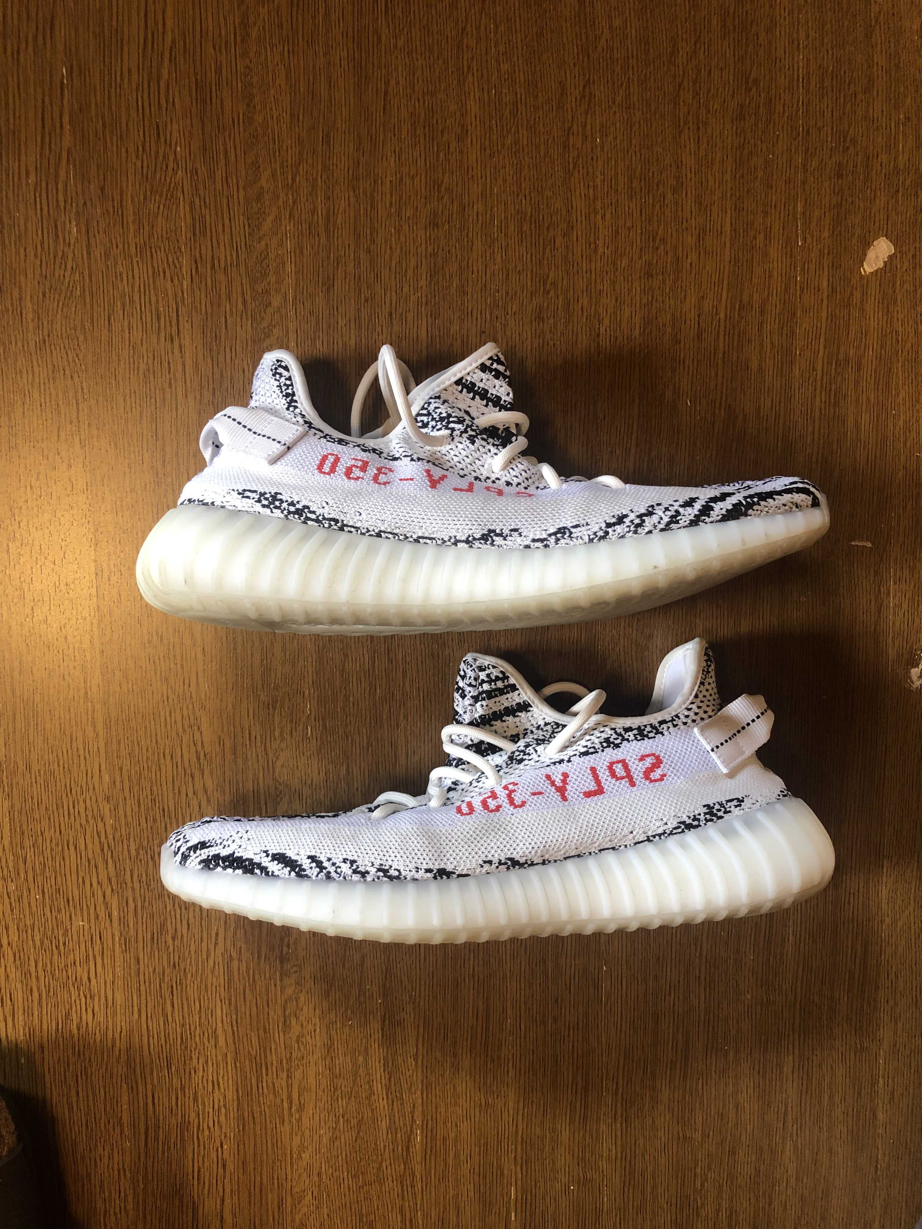 adidas YEEZY Boost 350 V2 "Zebra"