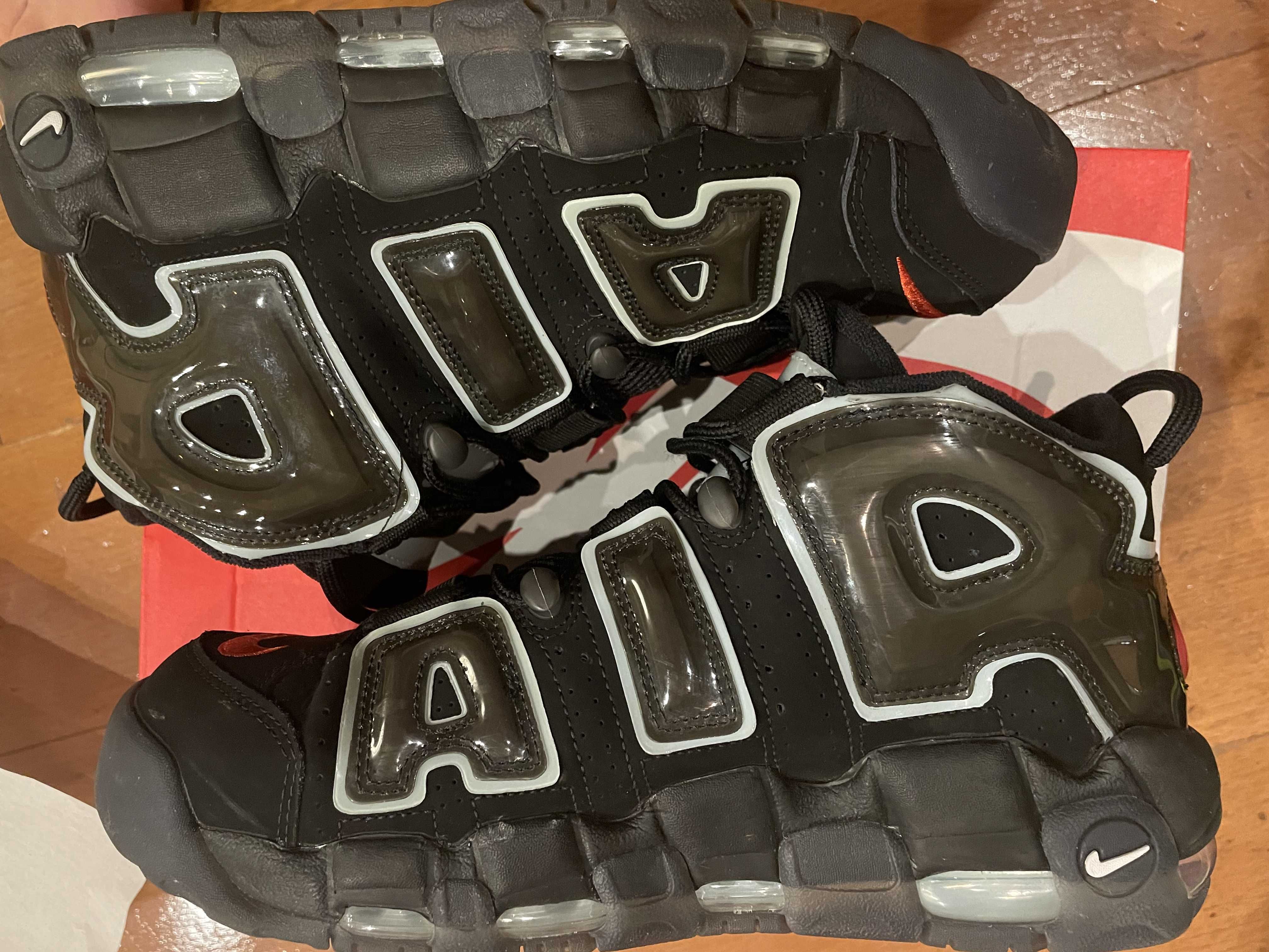 Nike Air More Uptempo "Made You Look"