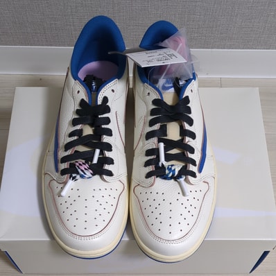 Travis Scott × fragment design × Nike Air Jordan 1 Low OG "Sail/Military Blue"