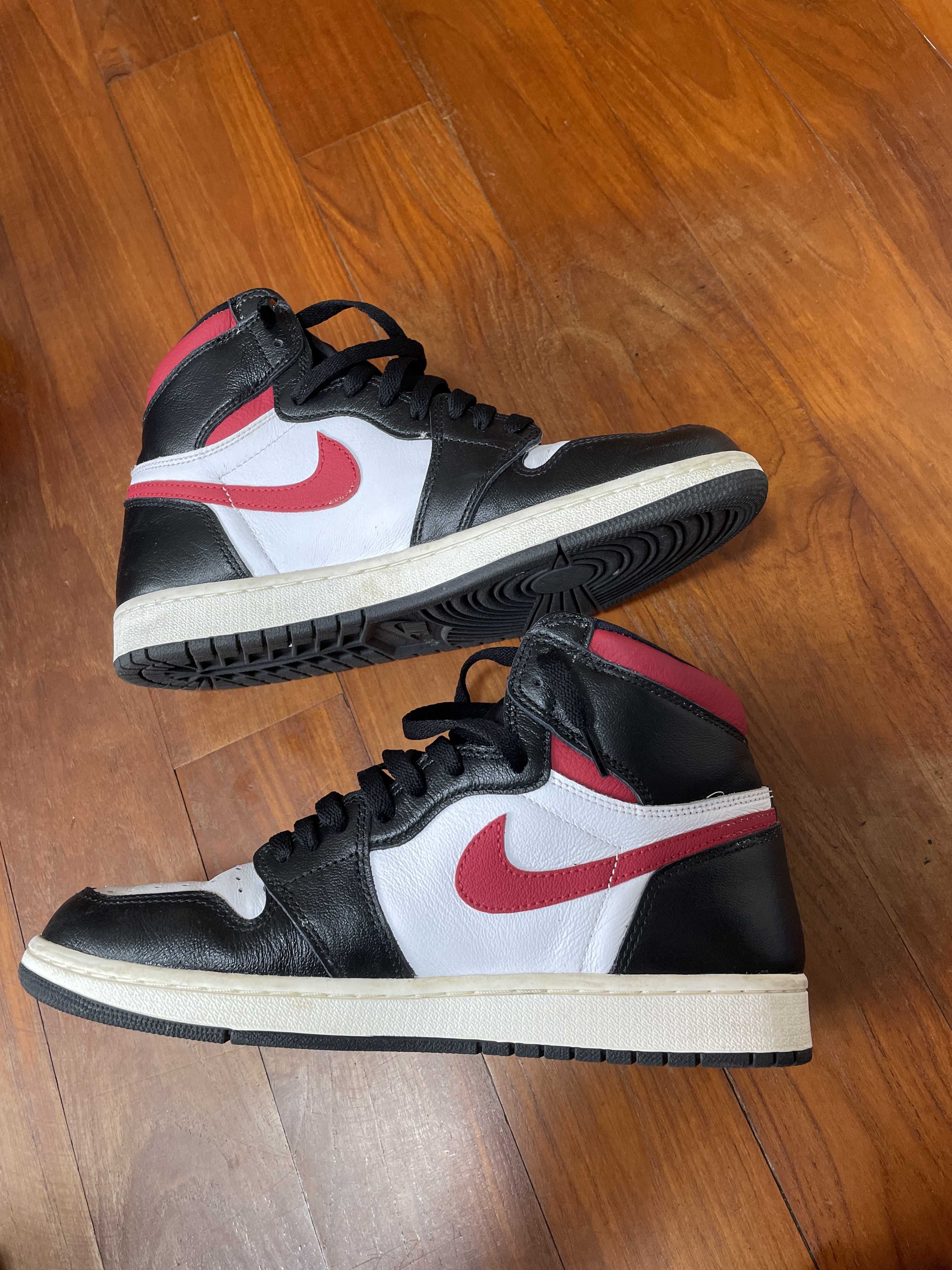 Nike Air Jordan 1 Retro High "Black/White/Sail/Gym Red"    