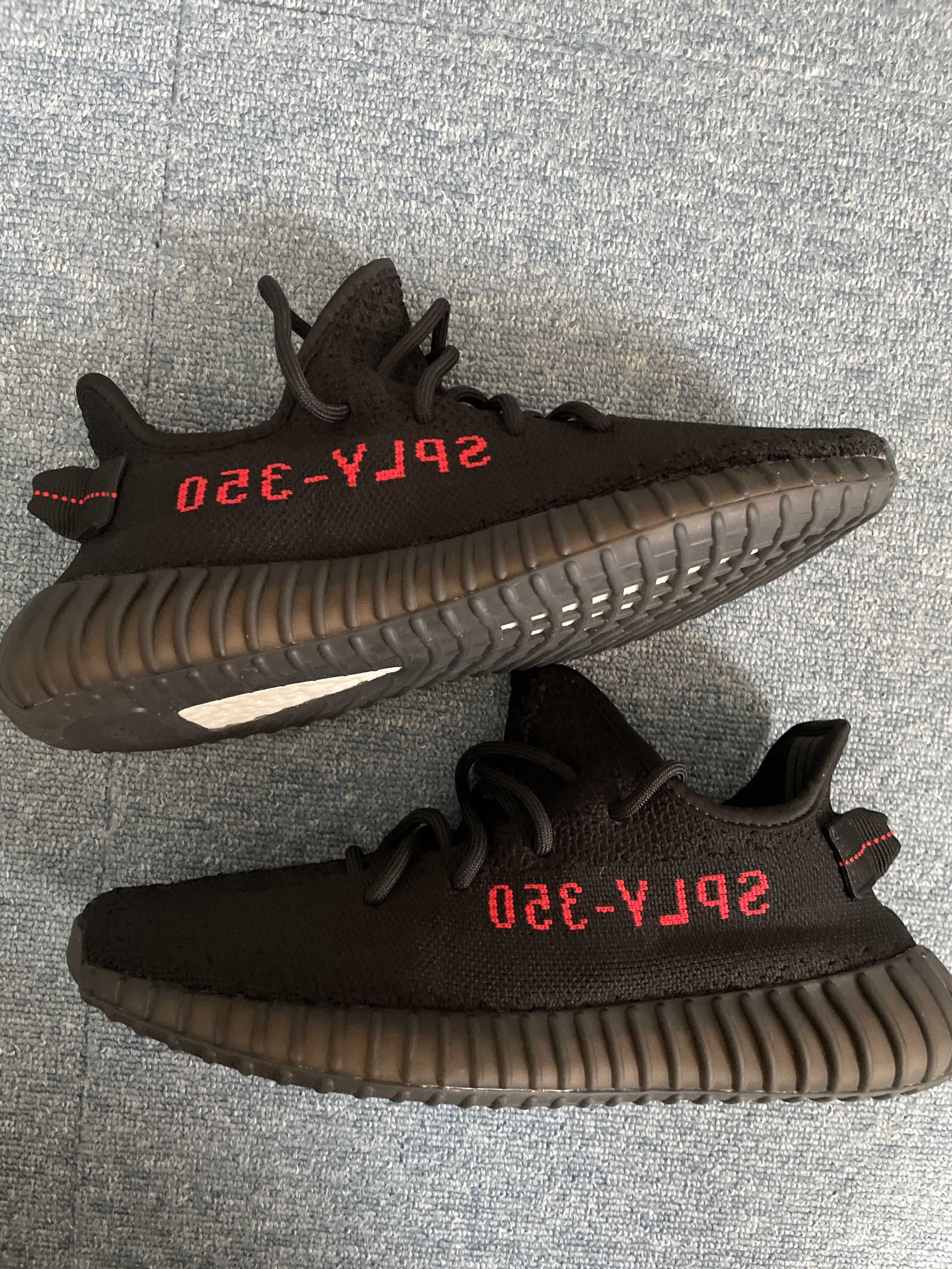 adidas YEEZY Boost 350 V2 "Core Black/Red" (2020)