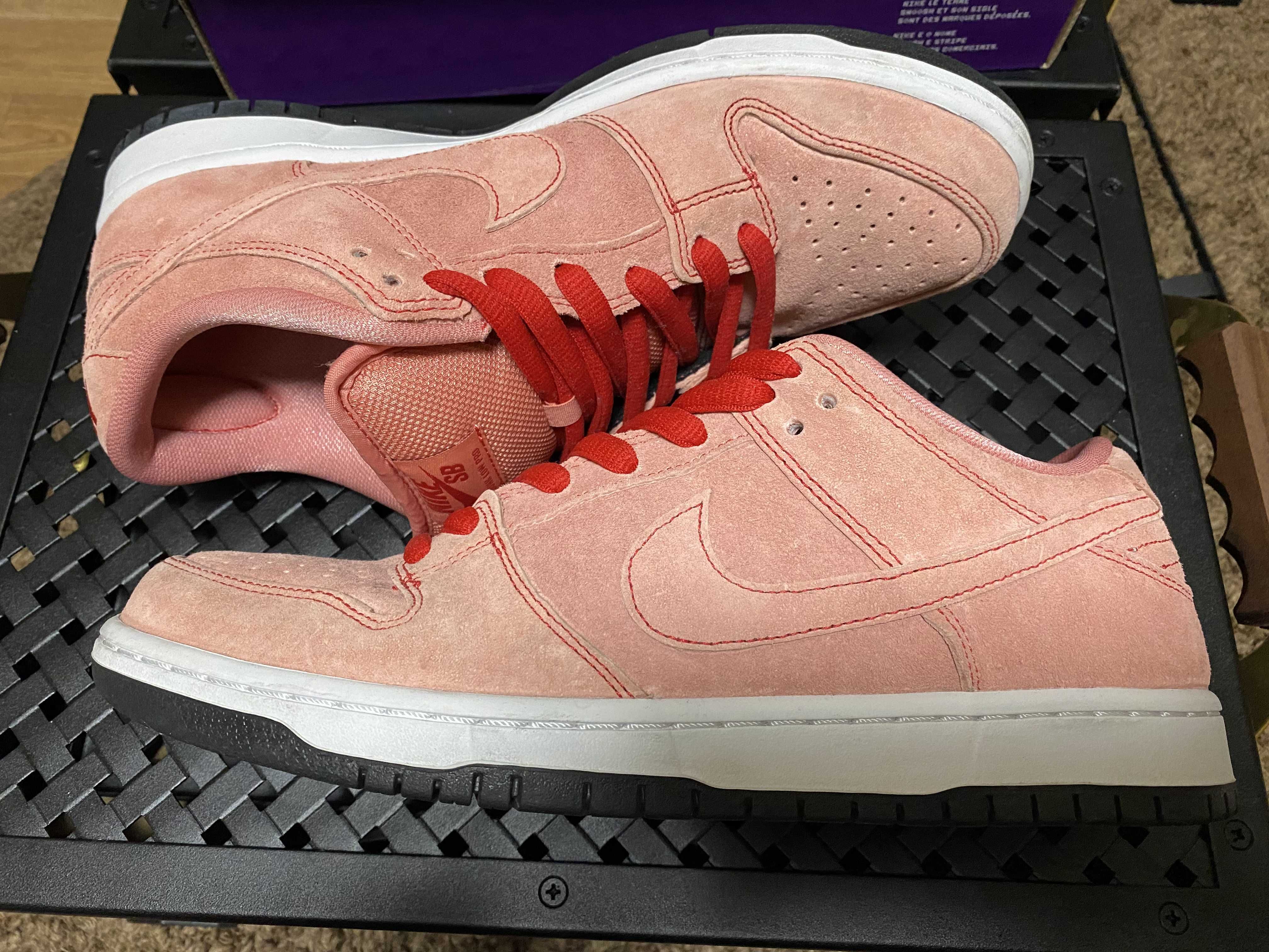 Nike SB Dunk Low "Pink Pig"