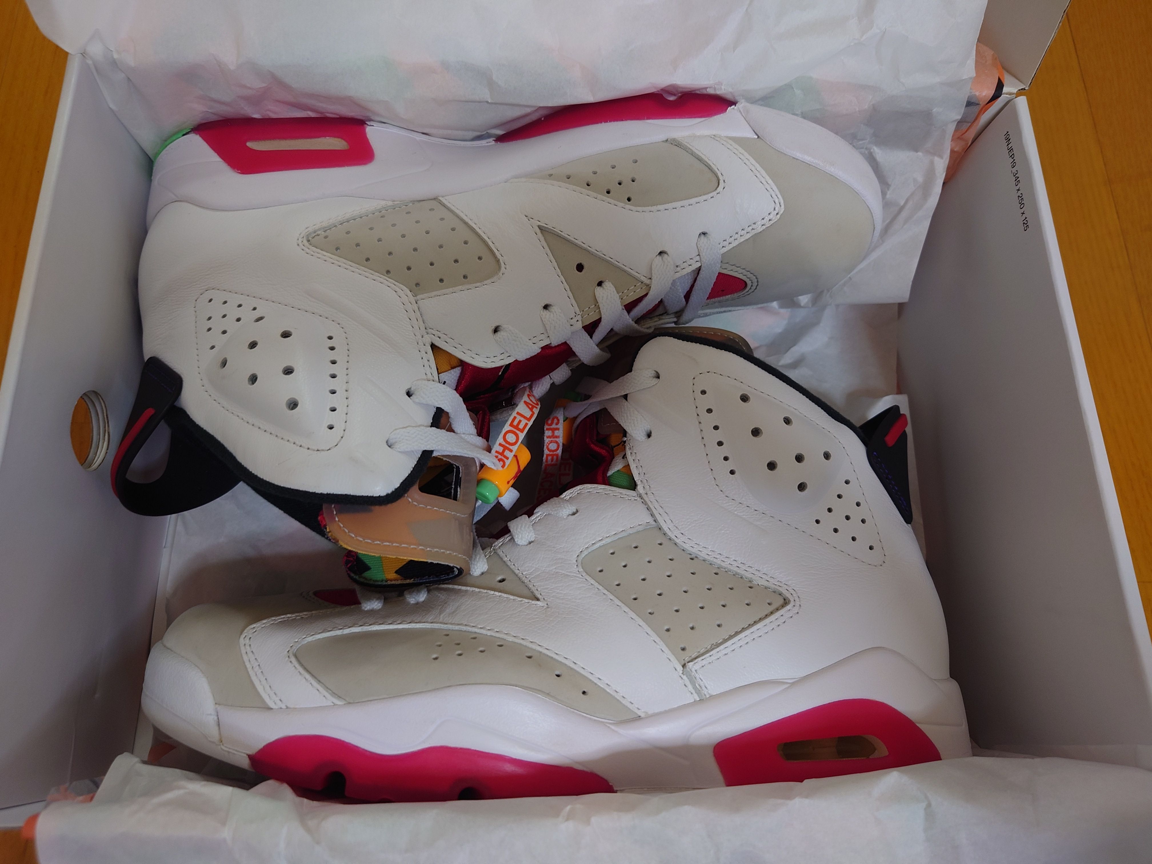 Nike Air Jordan 6 "Neutral Grey/Hare" 