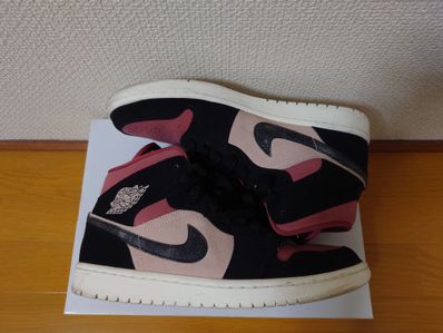 Nike Women's Air Jordan 1 Mid "Particle Beige/Black-Canyon Rust-Sail"