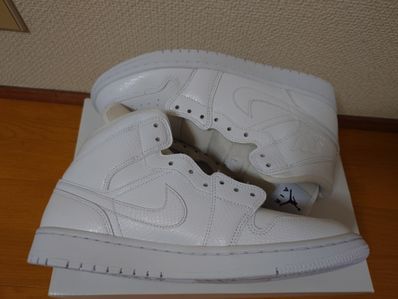 Nike Women's Air Jordan 1 Mid "Snake Skin"