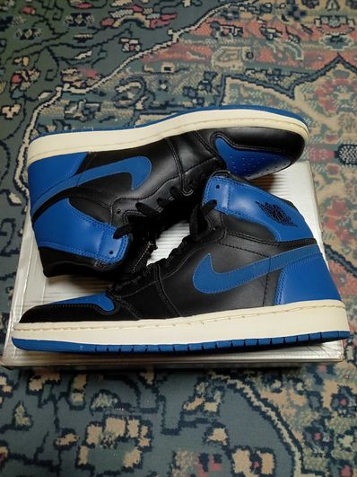 Nike Air Jordan 1 Retro High OG "Royal" (2017)