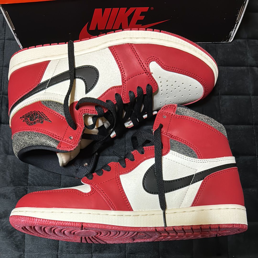 Nike Air Jordan 1 High OG "Lost & Found/Chicago"