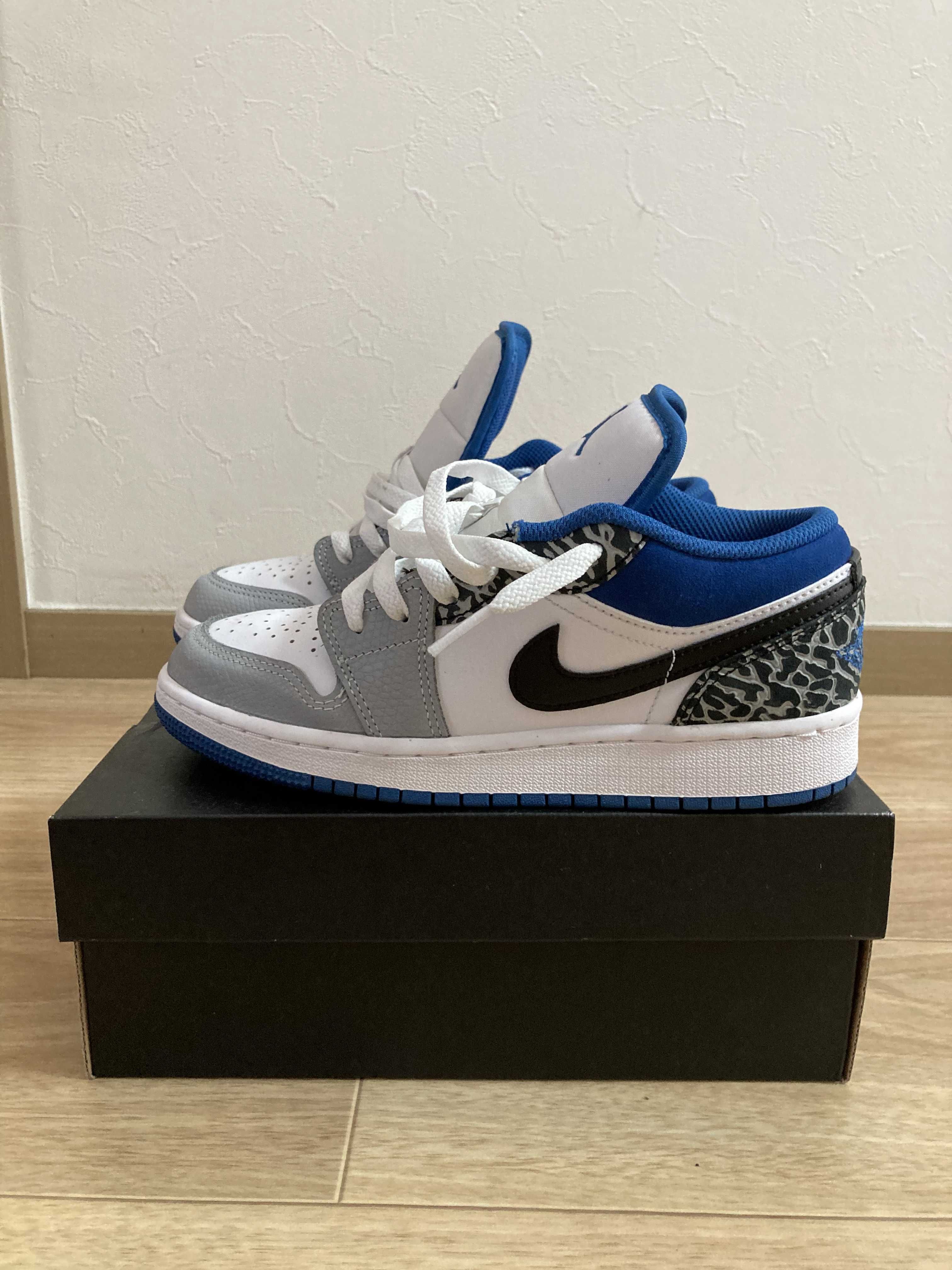 Nike GS Air Jordan 1 Low "True Blue"