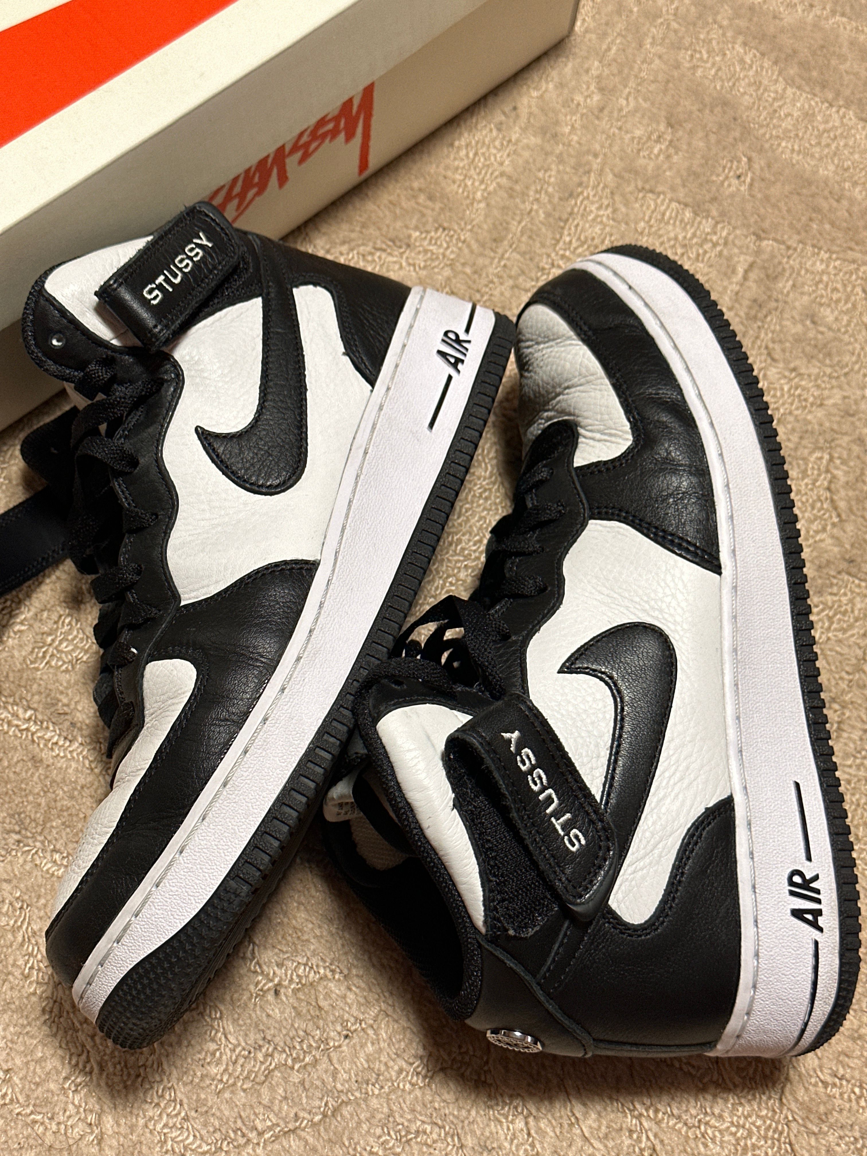 Stussy × Nike Air Force 1 Mid "Black and Light Bone"