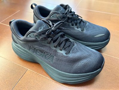 Hoka Bondi 8 "Black"