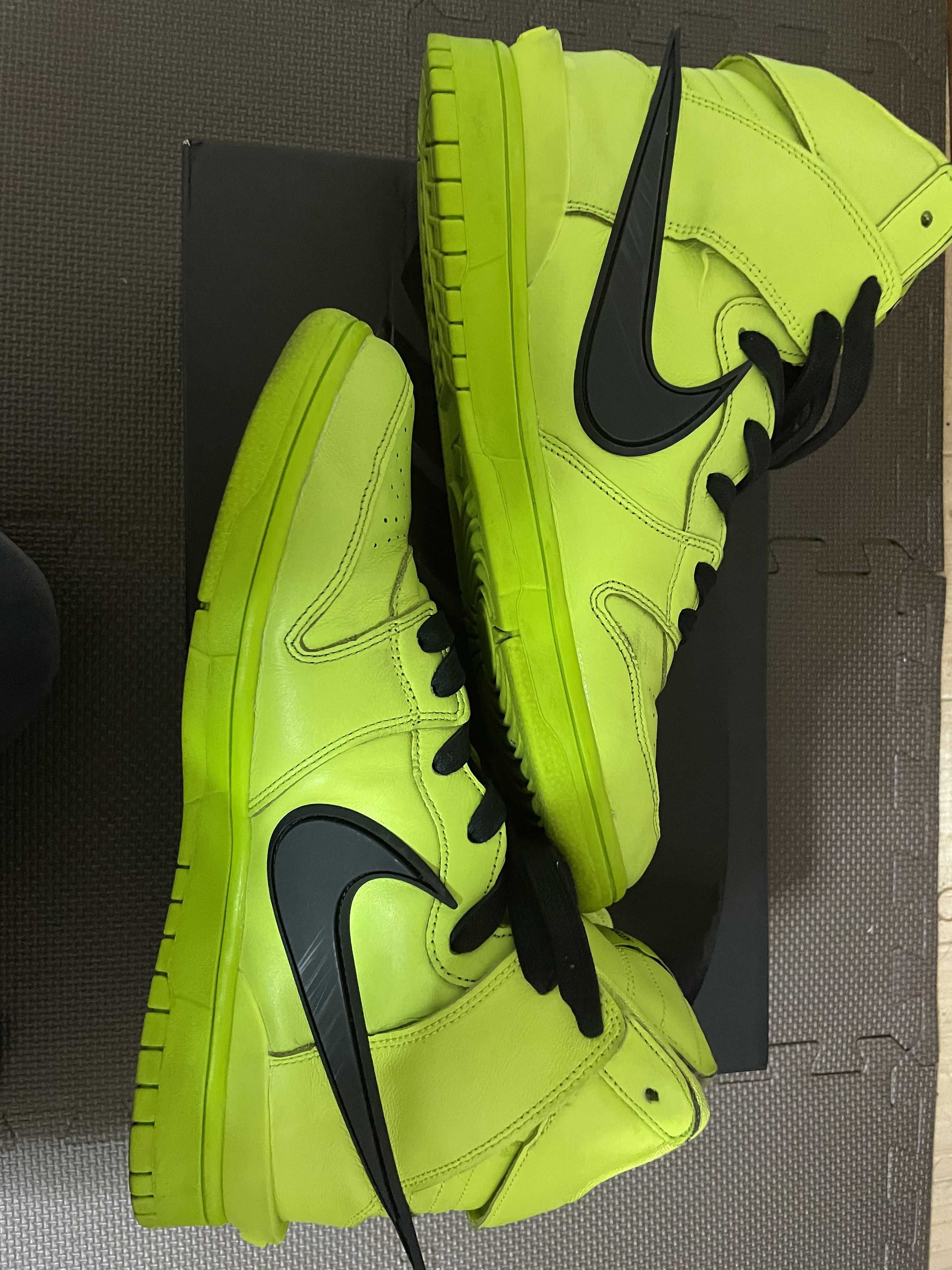 AMBUSH × NIKE DUNK HIGH "FLASH LIME"