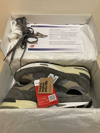 New Balance M991UKF Flimby Catalogue Pack "Grey/White"