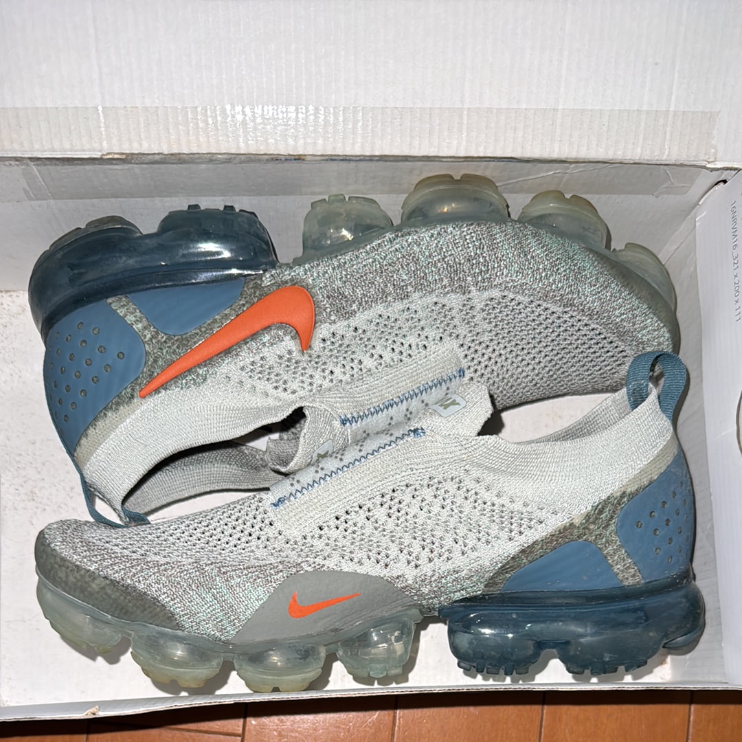 Nike Women's Air Vapormax Moc2 "Light Silver"