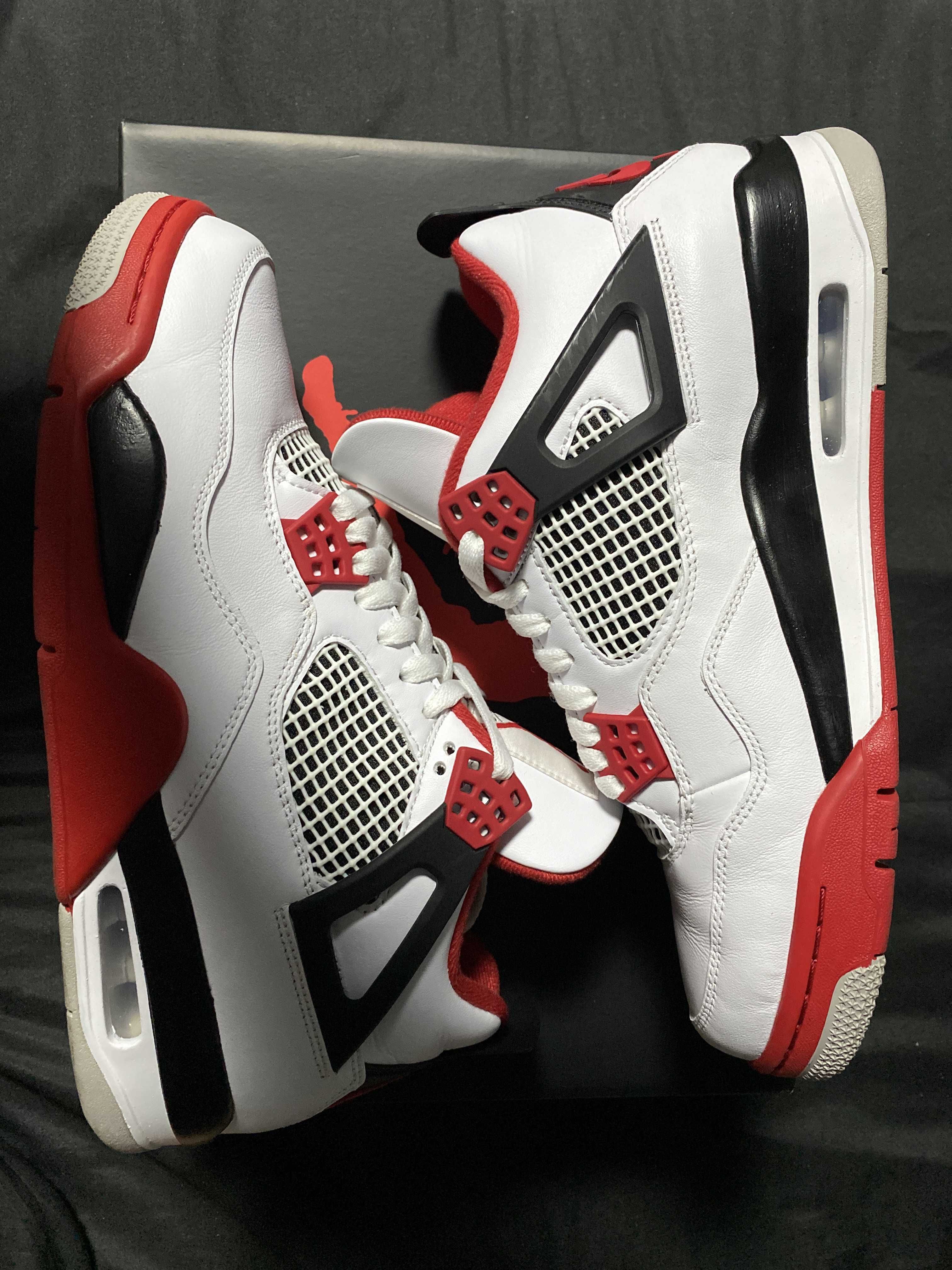 Nike Air Jordan 4 Retro OG "Fire Red" (2020)