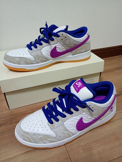 Rayssa Leal × Nike SB Dunk Low PRM "Pure Platinum and Vivid Purple"