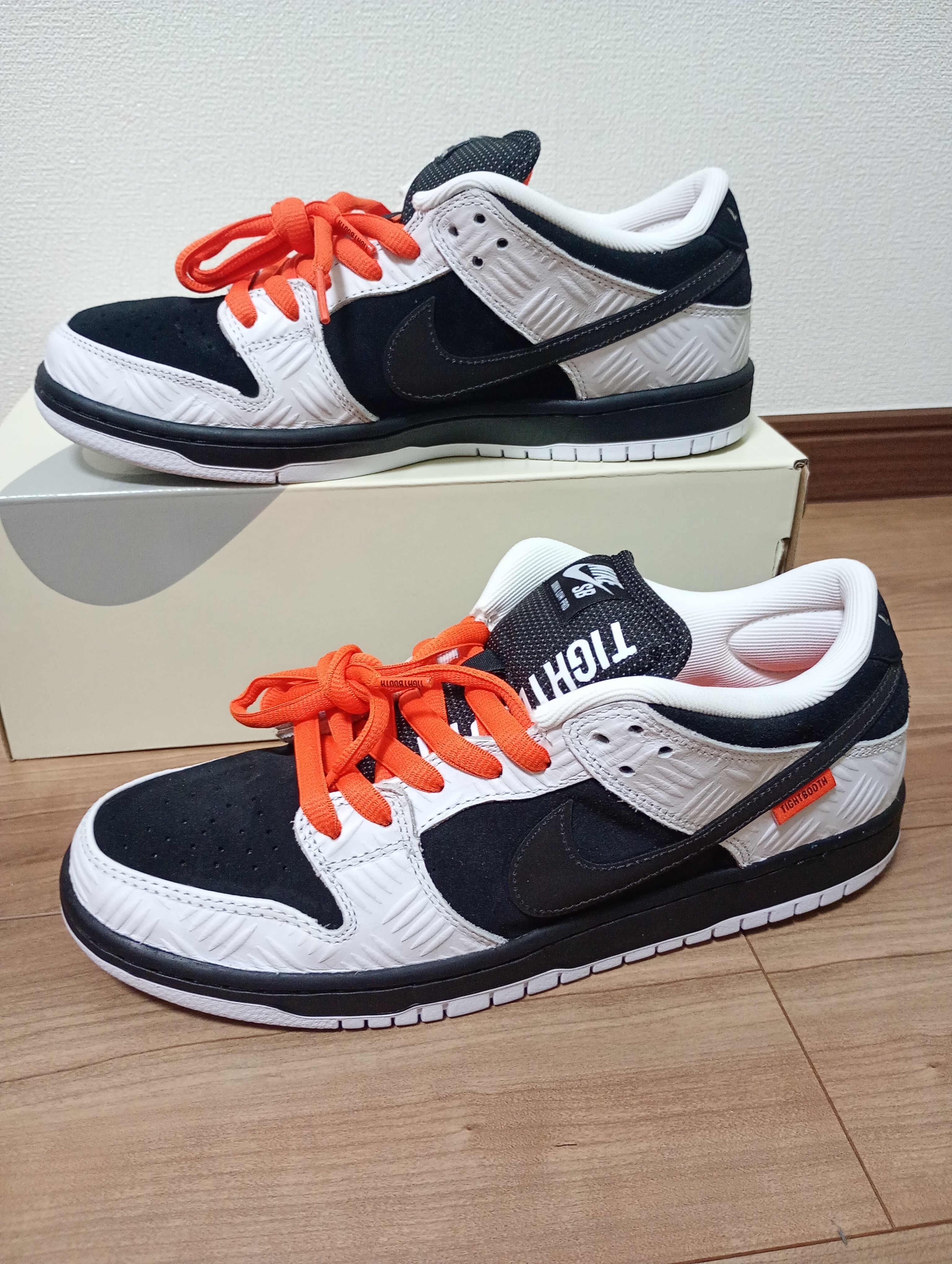 TIGHTBOOTH × Nike SB Dunk Low Pro QS "Black and White"