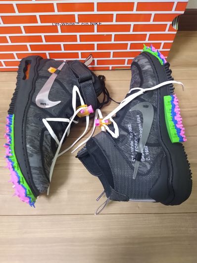 Off-White × Nike Air Force 1 Mid "Black"