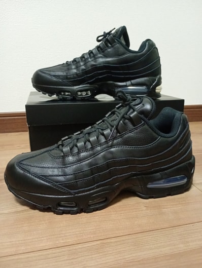 Nike Air Max 95 Big Bubble Leather "Triple Black"