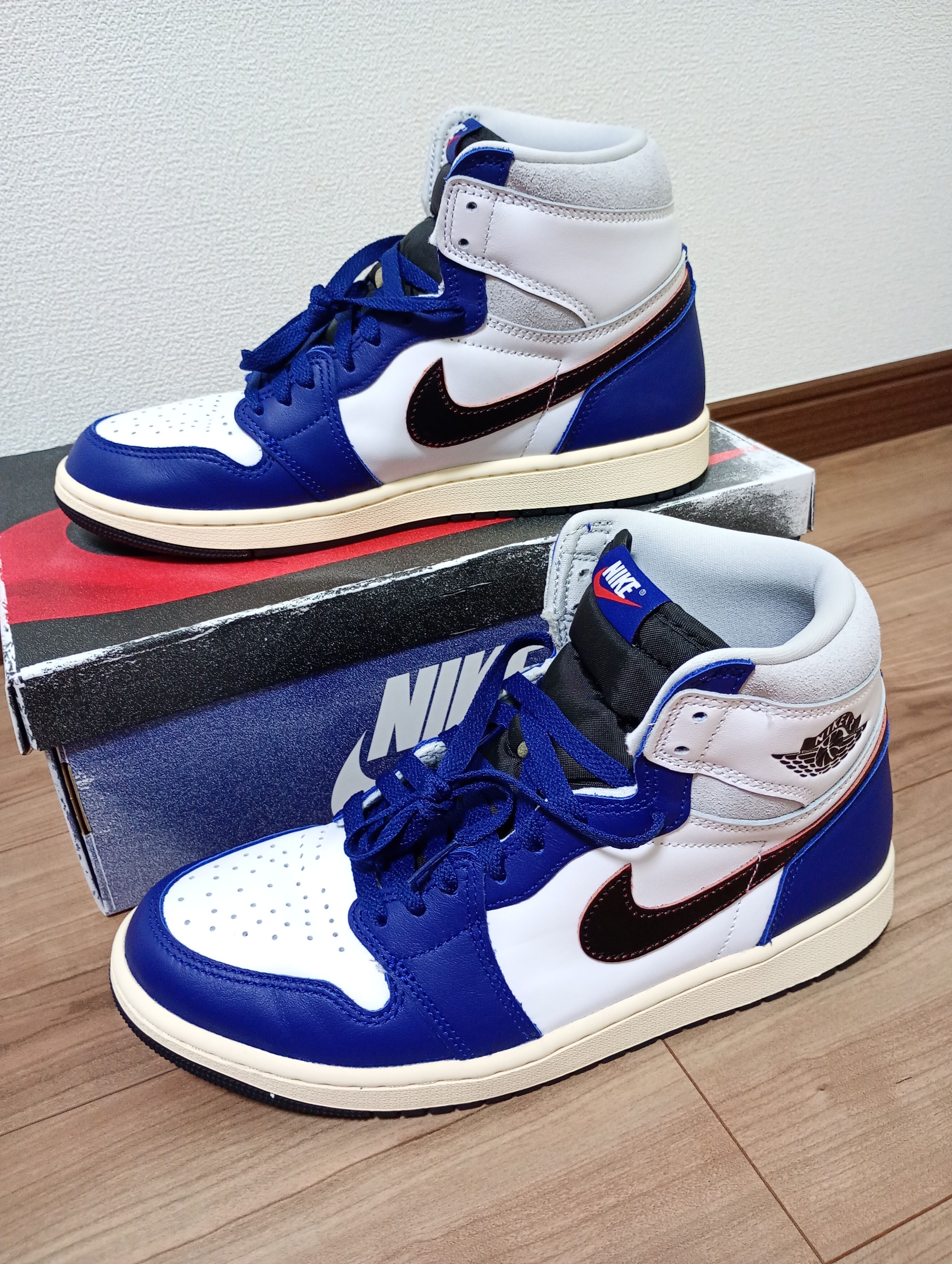 Nike Air Jordan 1 High OG Rare Air "Deep Royal Blue"