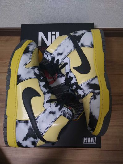 Nike Dunk High "Black Acid Wash"