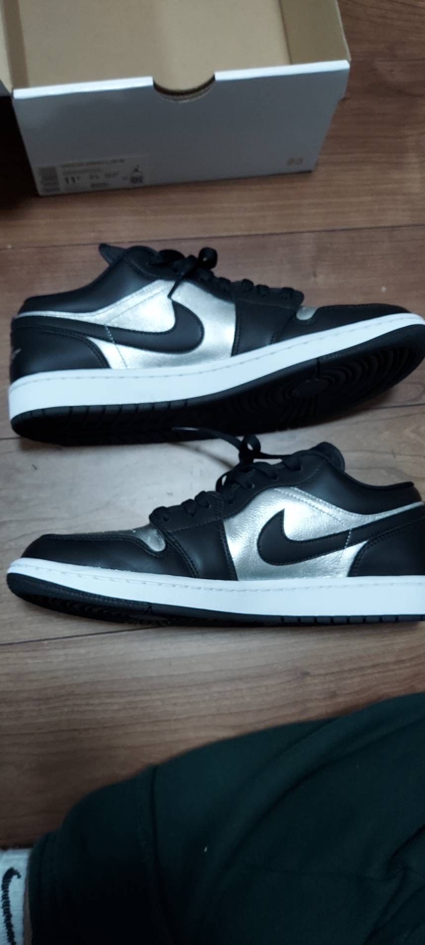 Nike Women's Air Jordan 1 Low SE "Black/Metallic Silver"