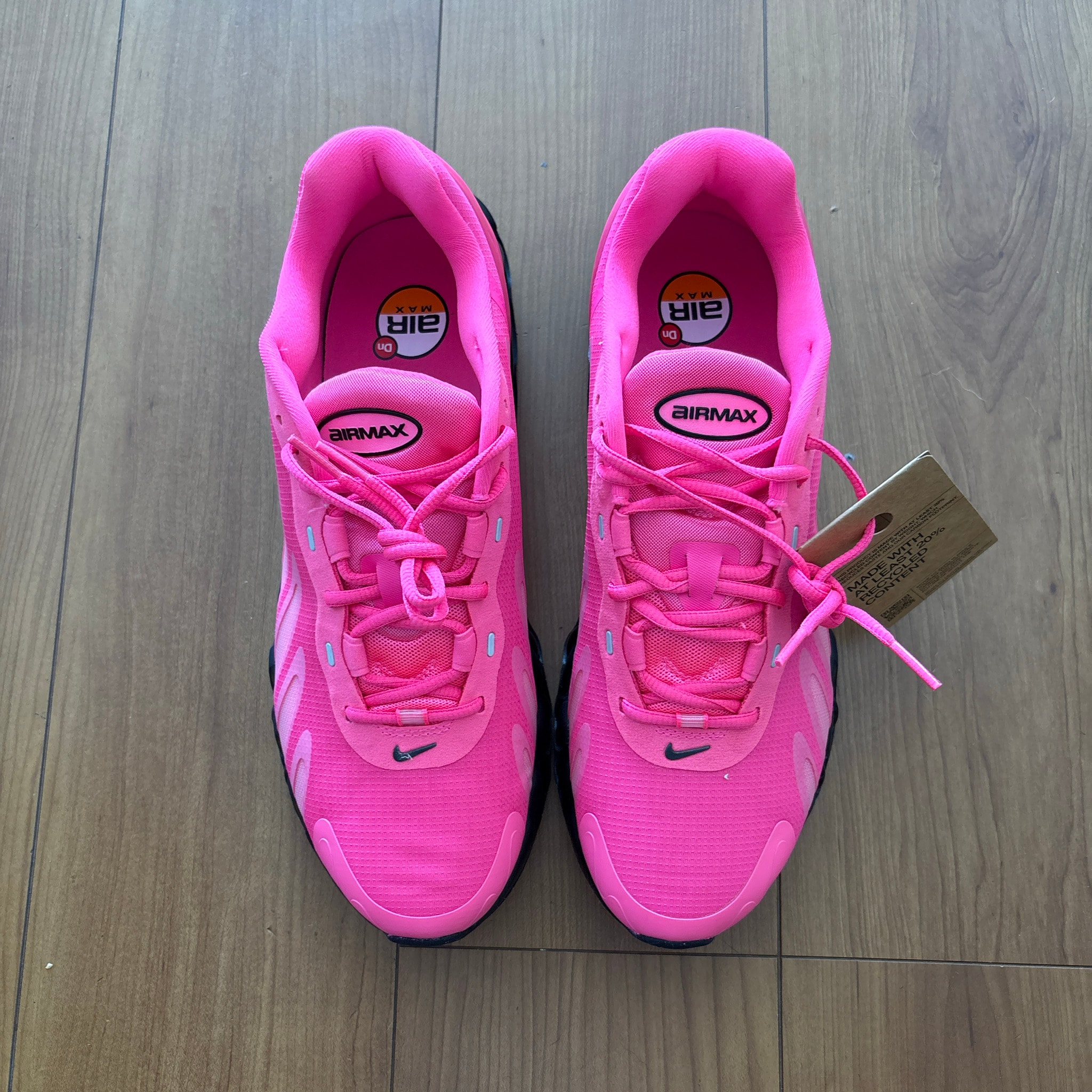 Nike Air Max DN8 "Hyper Pink"