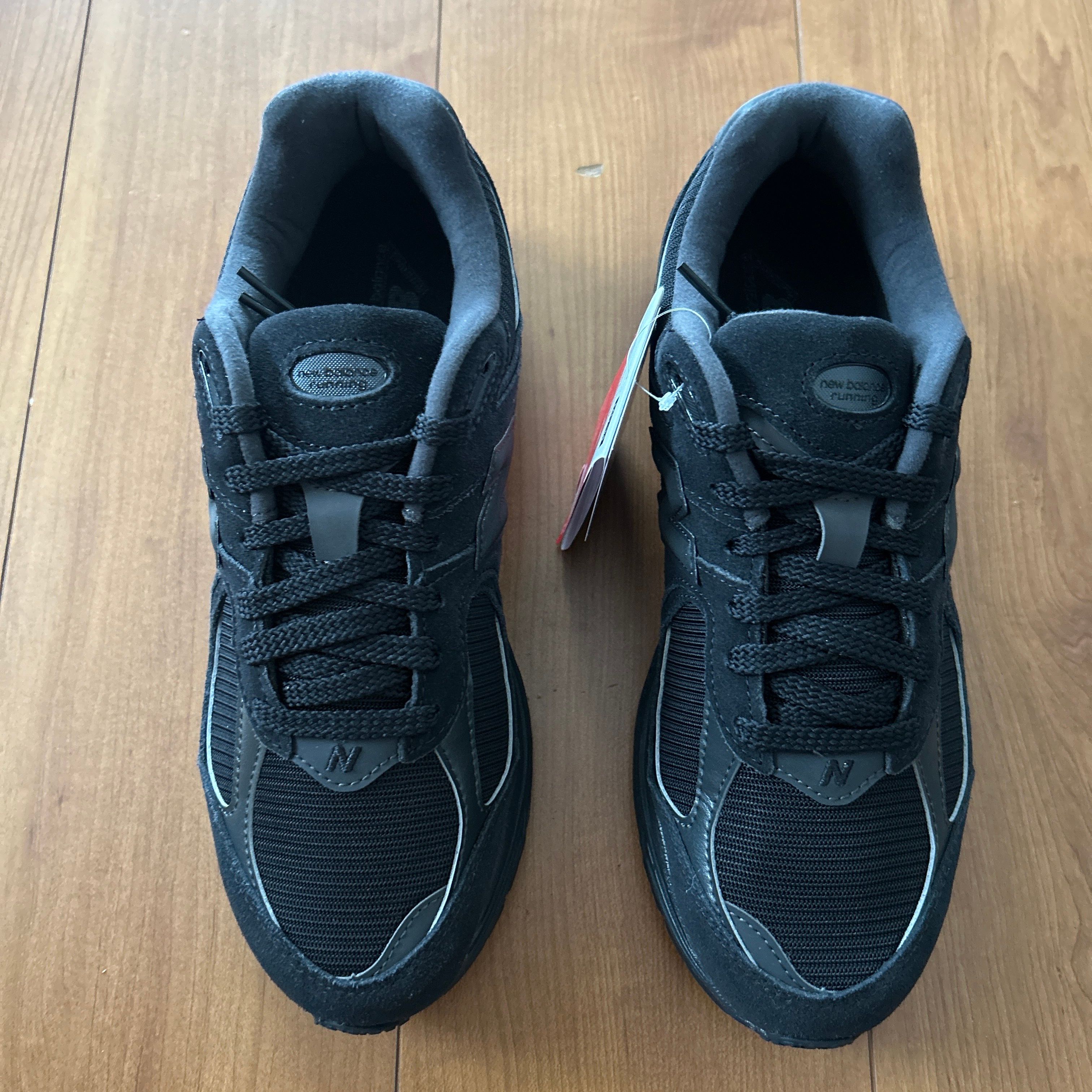 New Balance 2002R "Triple Black"