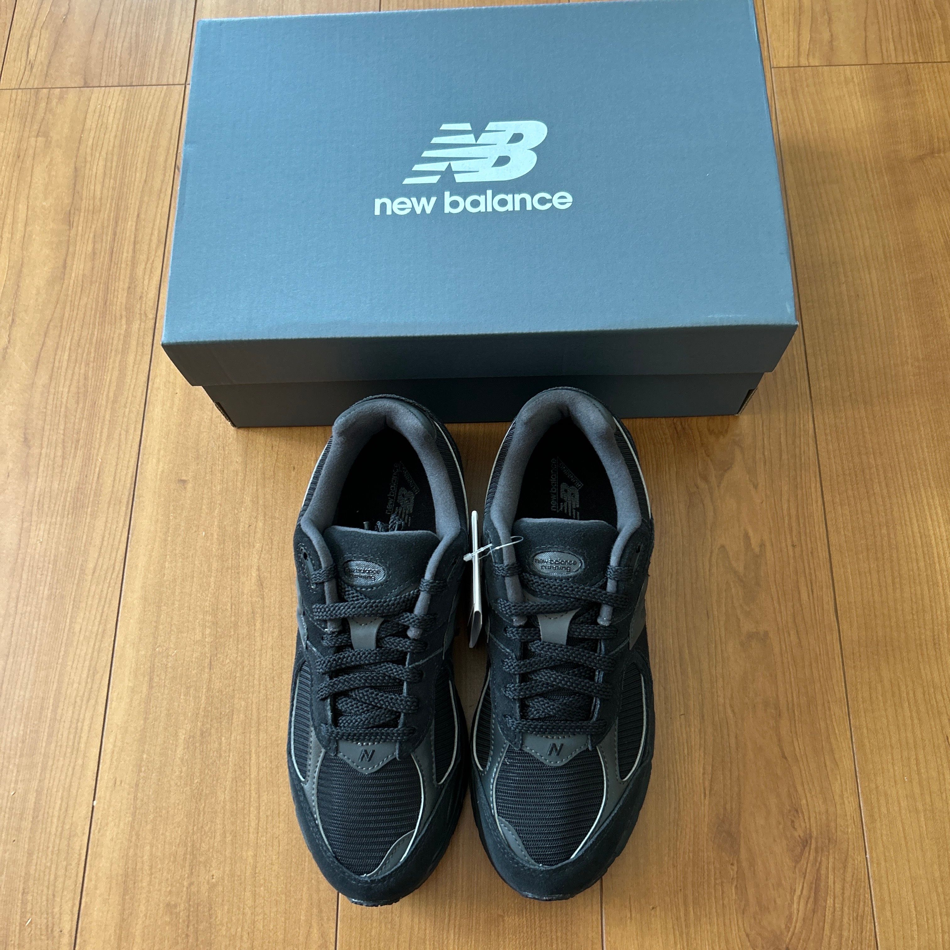 New Balance 2002R "Triple Black"