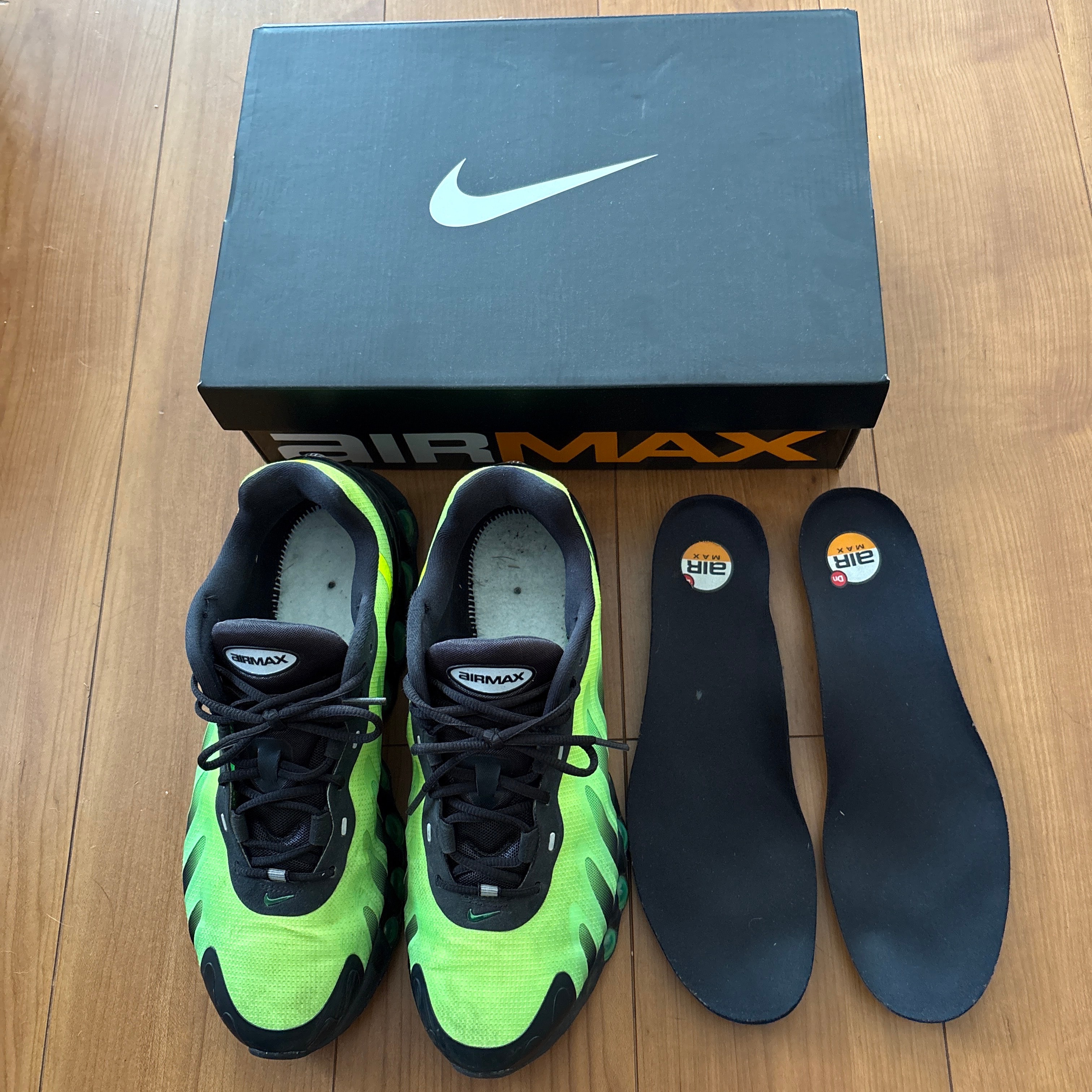 Nike Air Max DN8 "Black/Green Strike/Volt/Black"