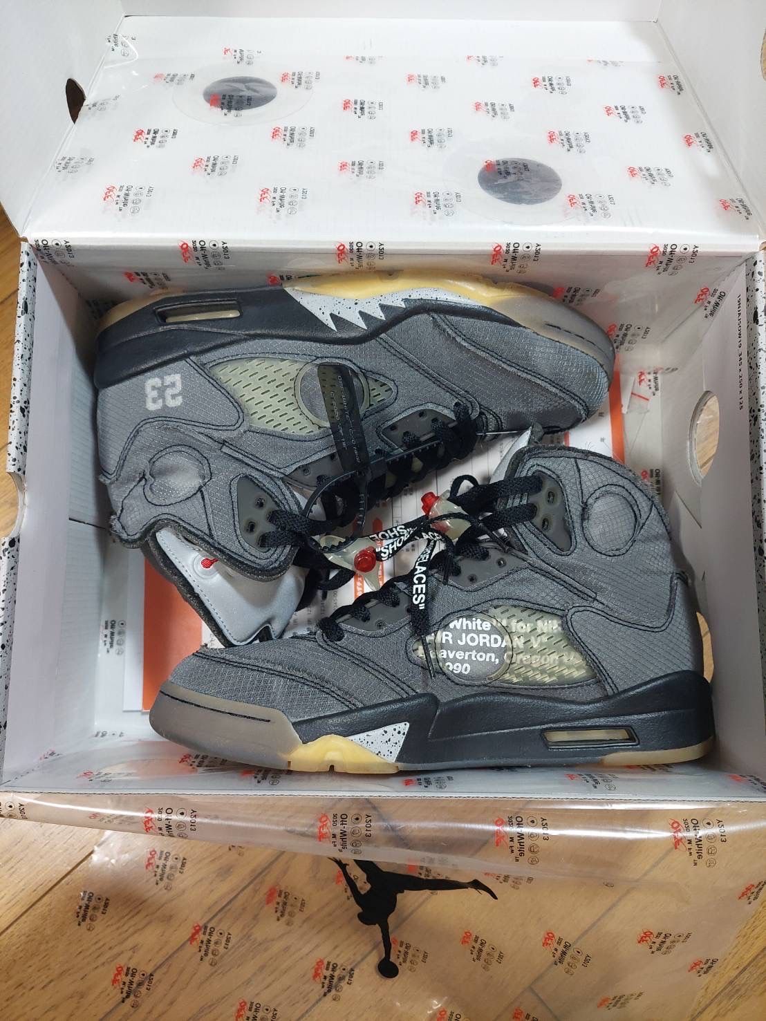 Off-White × Nike Air Jordan 5 "Black/Muslin/Fire Red"