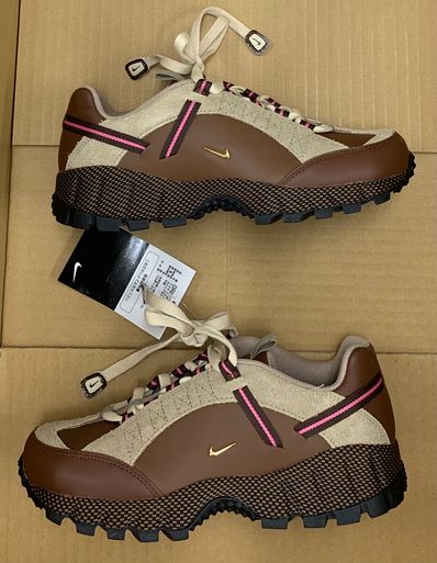ジャックムス × ナイキ ウィメンズ エアフマラ LX ジャックムス × ナイキ ウィメンズ エアフマラ LX
