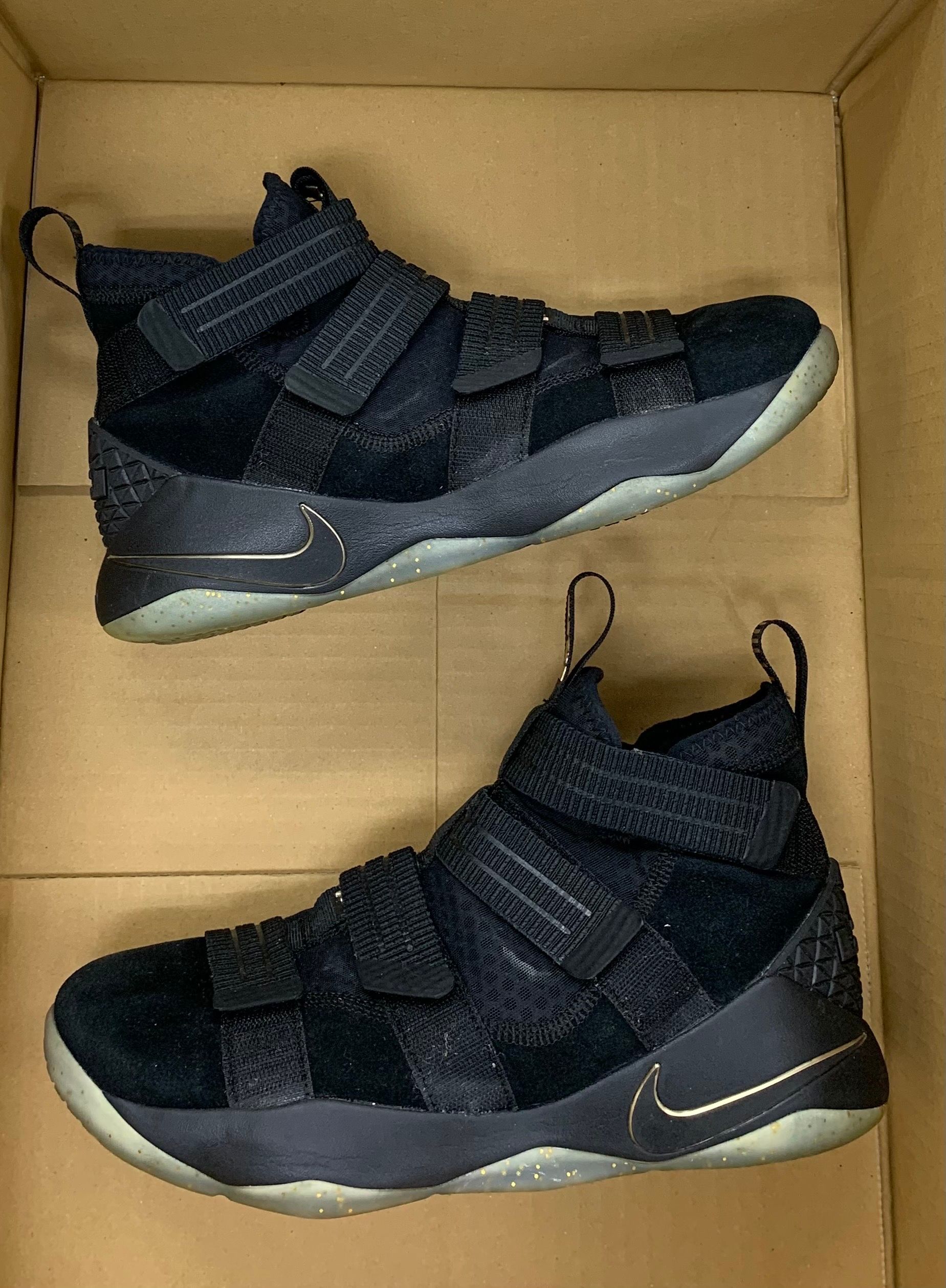 Nike LeBron Zoom Soldier 11 SFG EP "Black"
