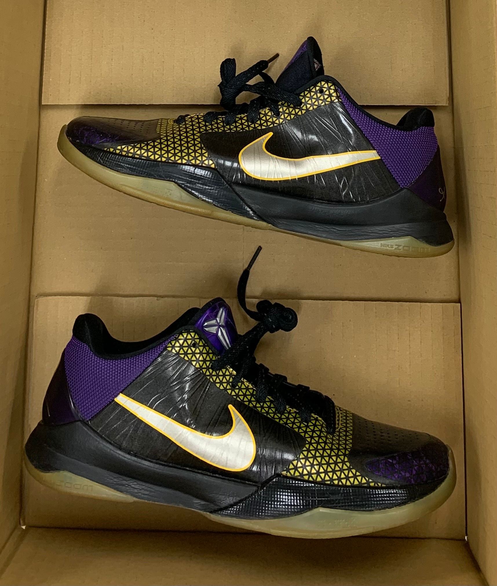 Nike Kobe 5 "POP Away"