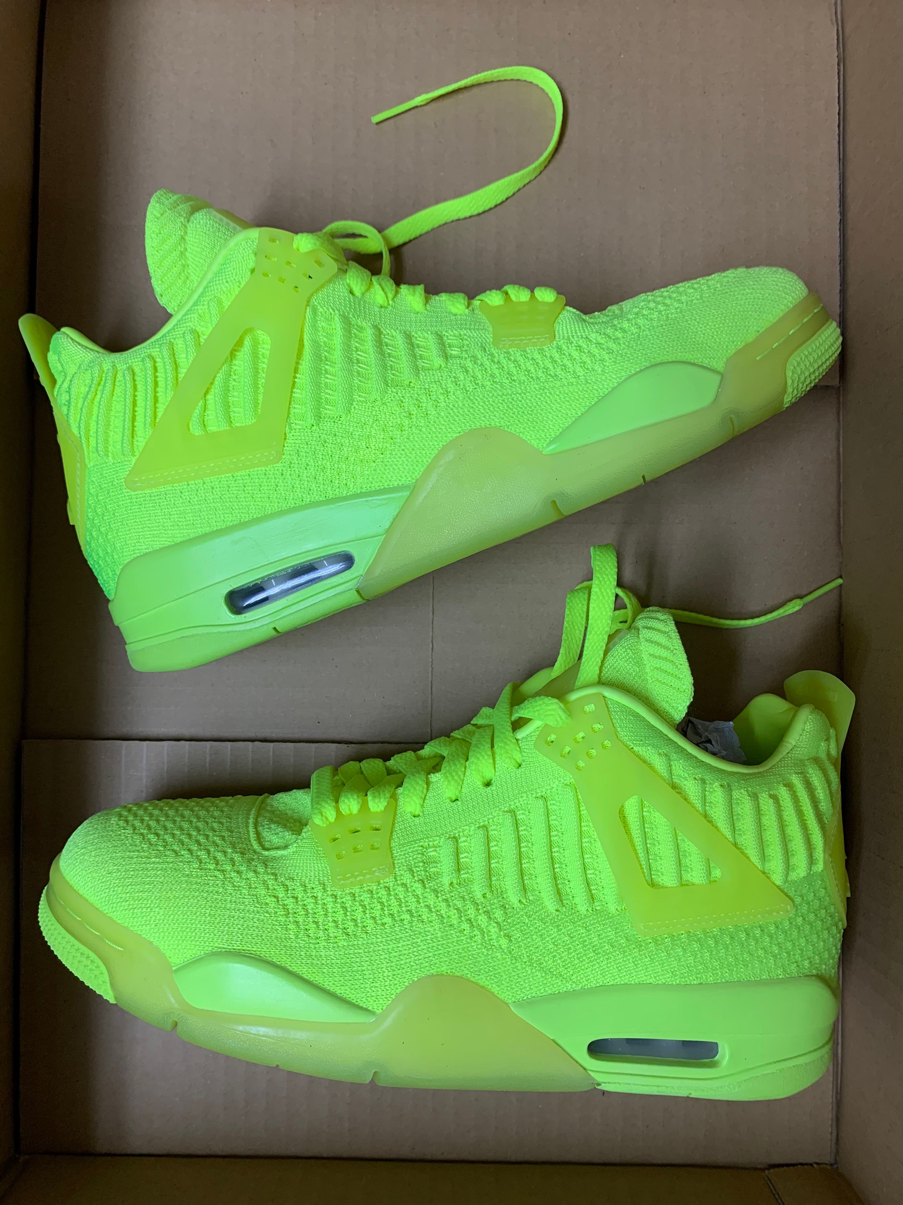 NIKE AIR JORDAN 4 RETRO FLYKNIT VOLT