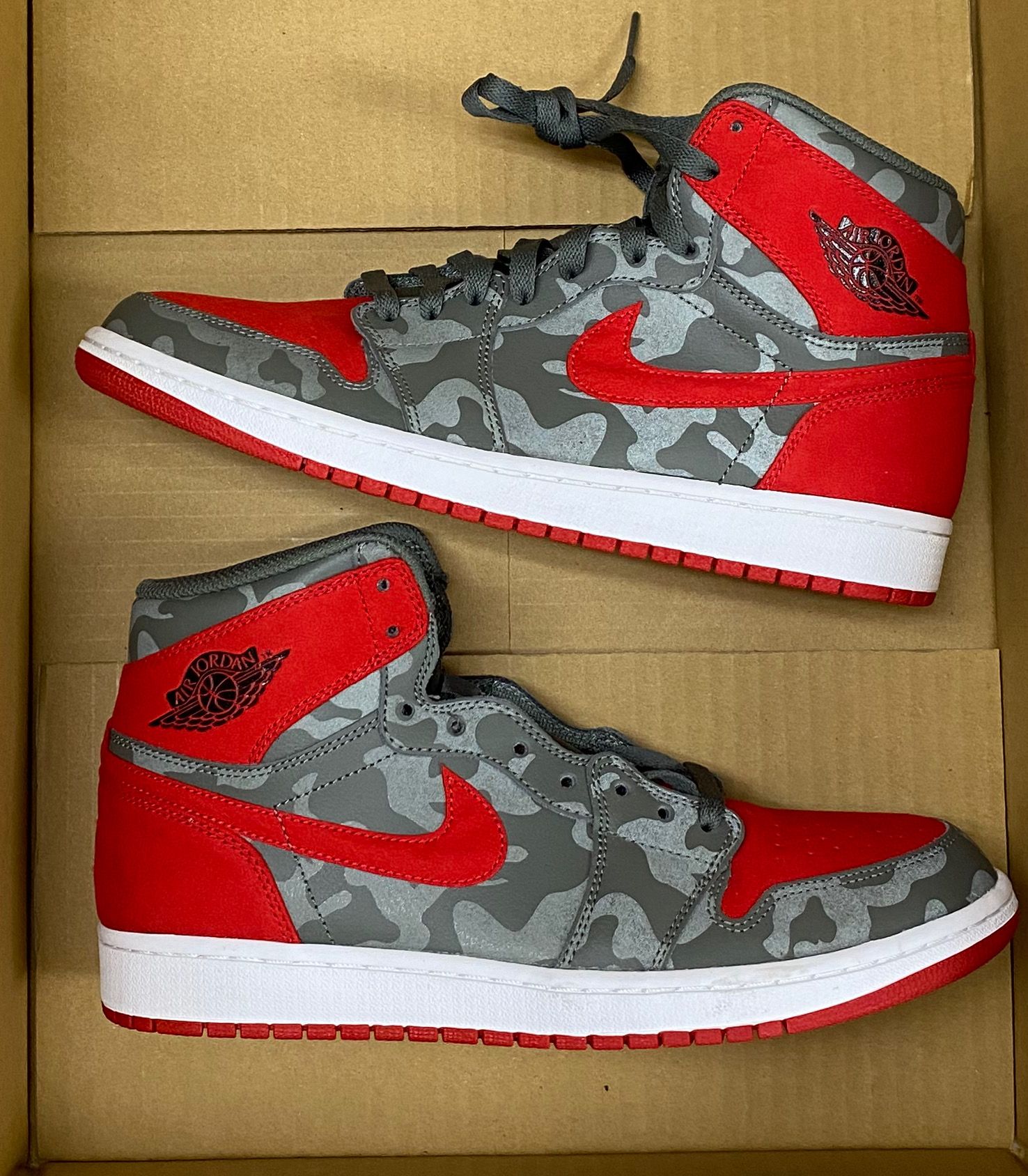 Nike Air Jordan 1 Retro High "Camo 3M Bred"