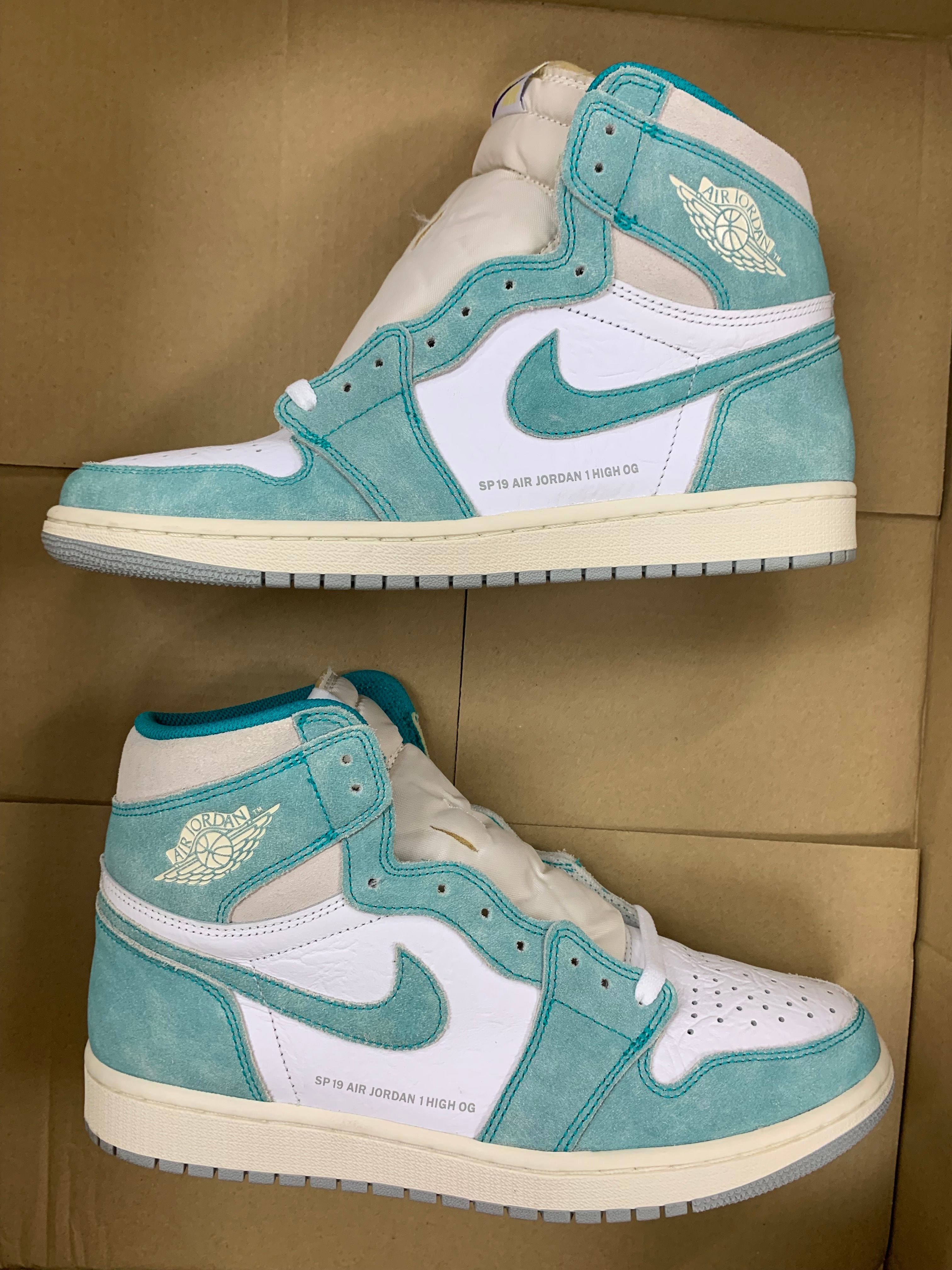 Nike Air Jordan 1 Retro High OG "Turbo Green"