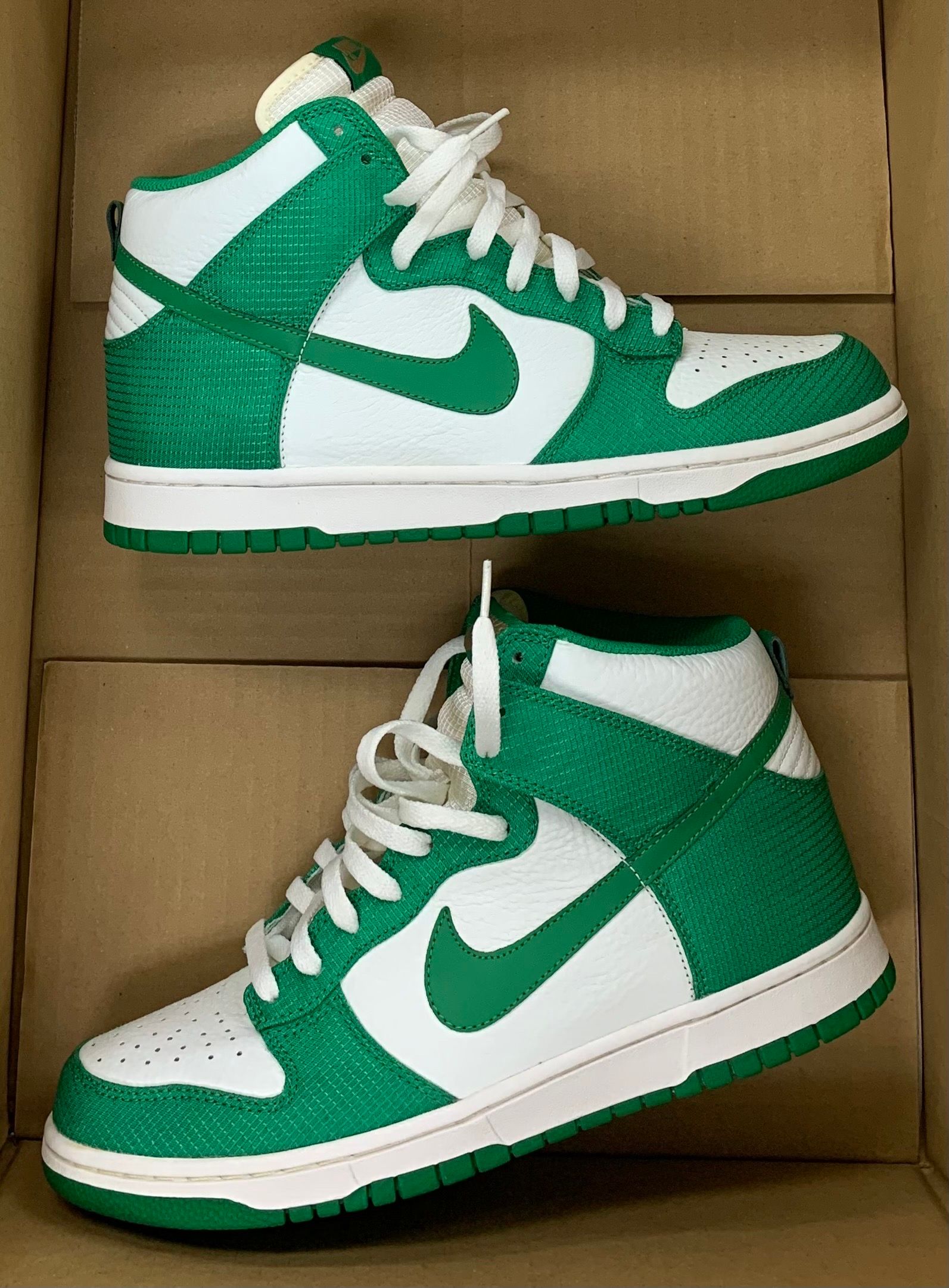 Nike Dunk High "Sail/Lucky Green"