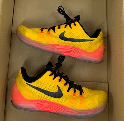 Nike Zoom Kobe Venomenon 5 "University Gold/Black/Bright Crimson"