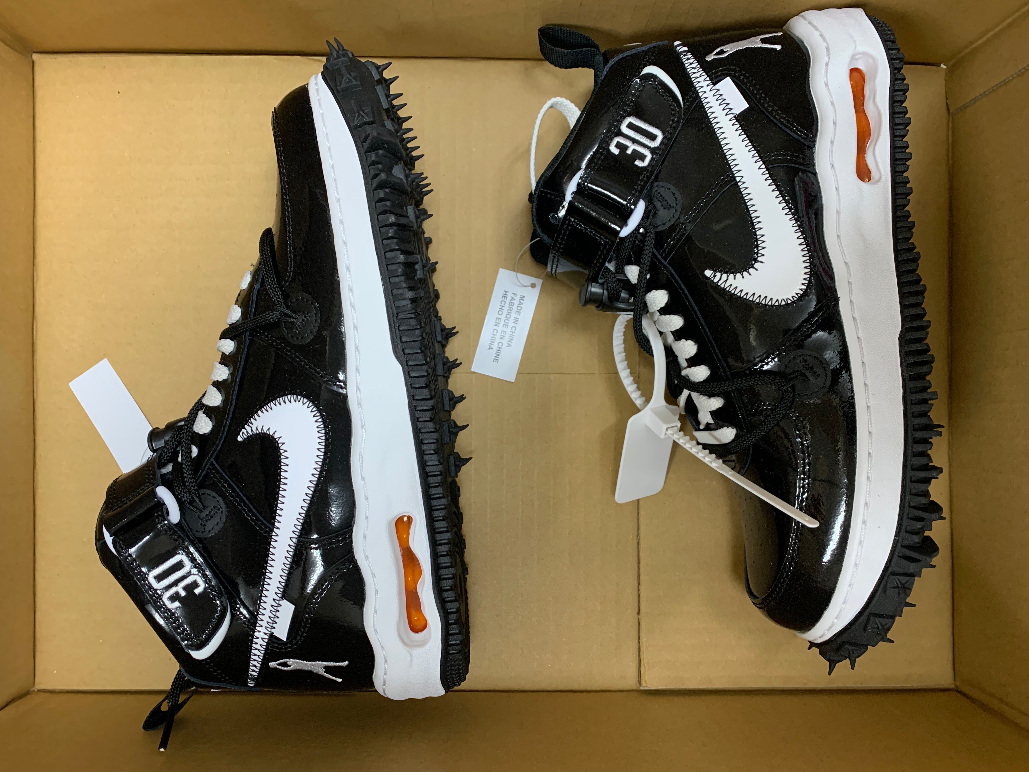 Off-White × Nike Air Force 1 Mid "Sheed"