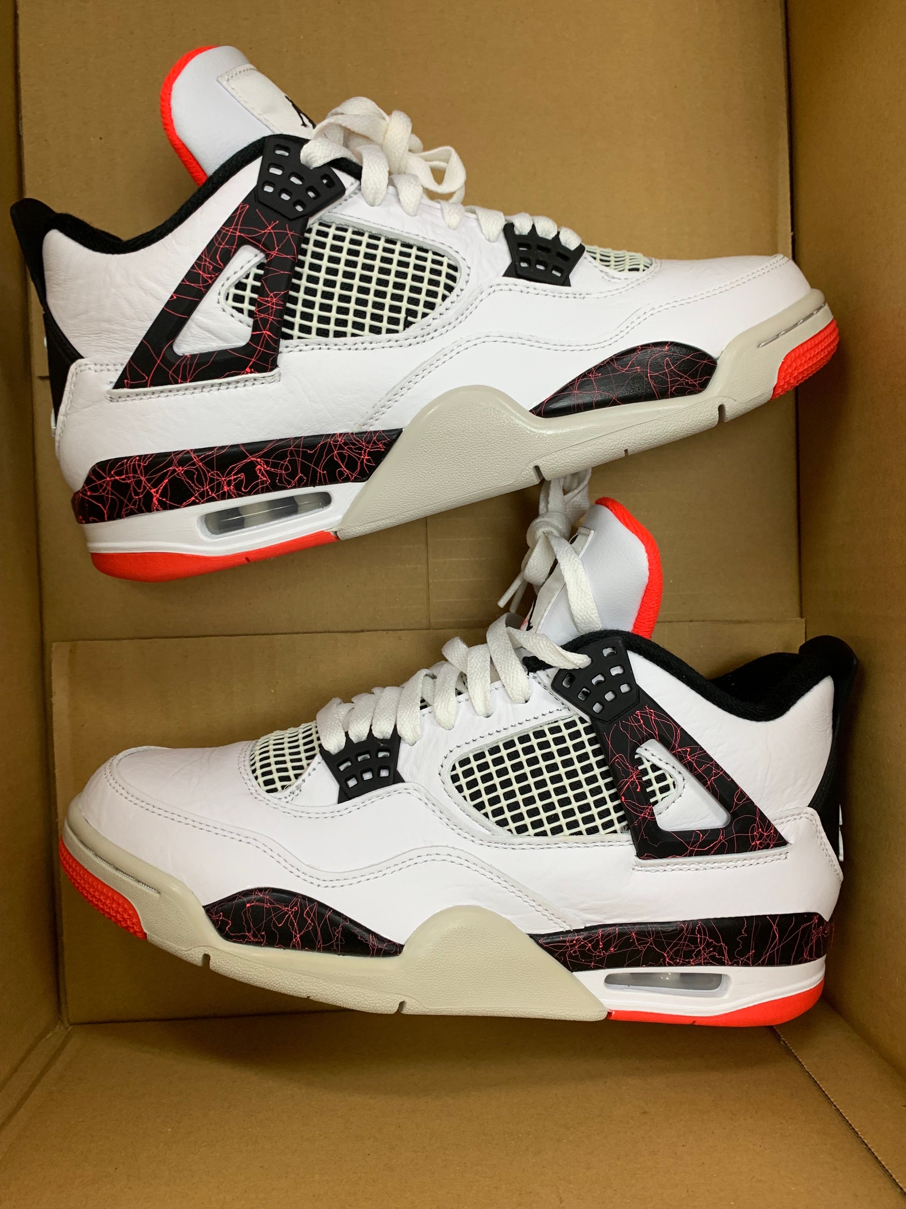 Nike Air Jordan 4 Retro "Flight Nostalgia"