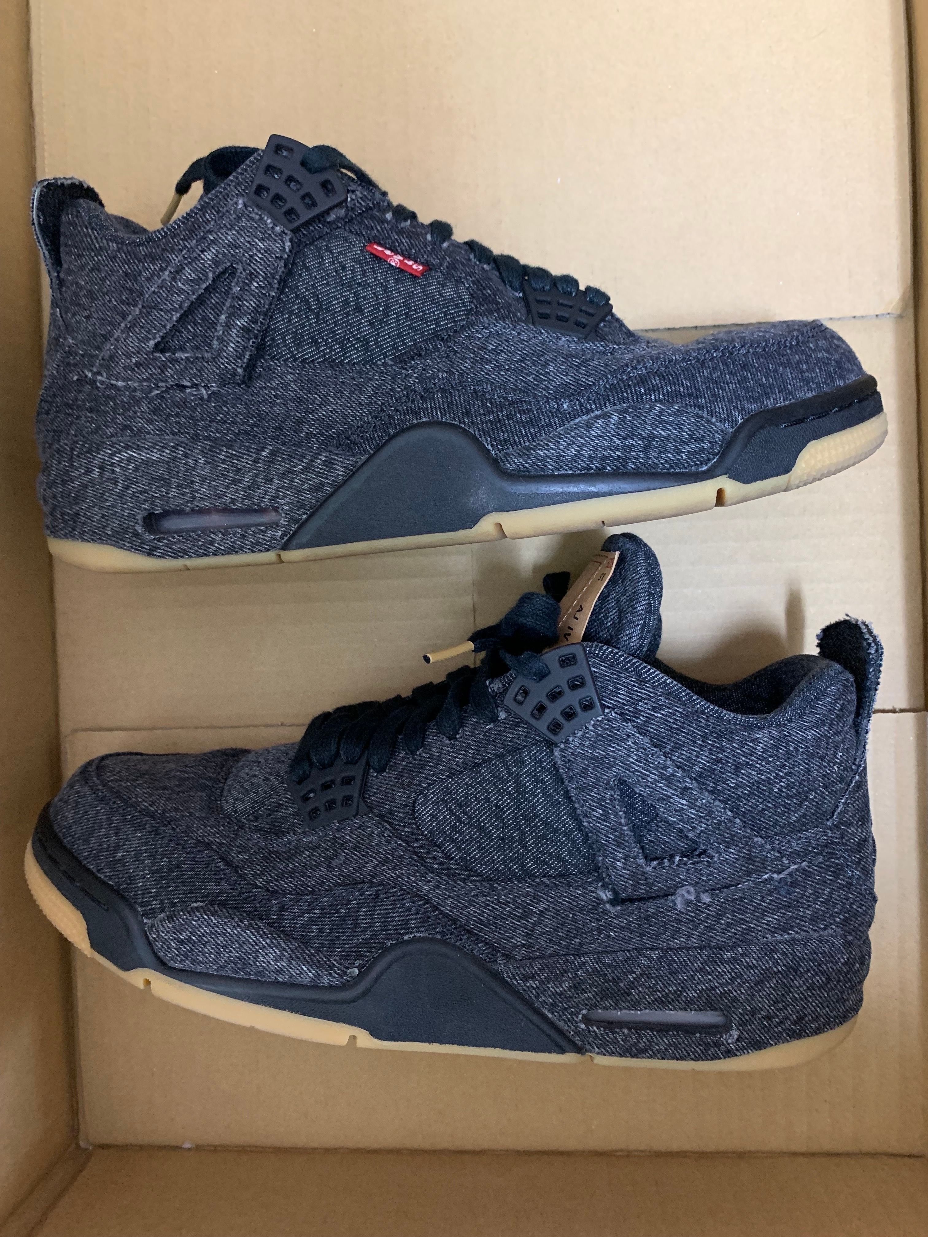 Nike × Levi's Air Jordan 4 "Black Denim" (Tag: LEVIS®)