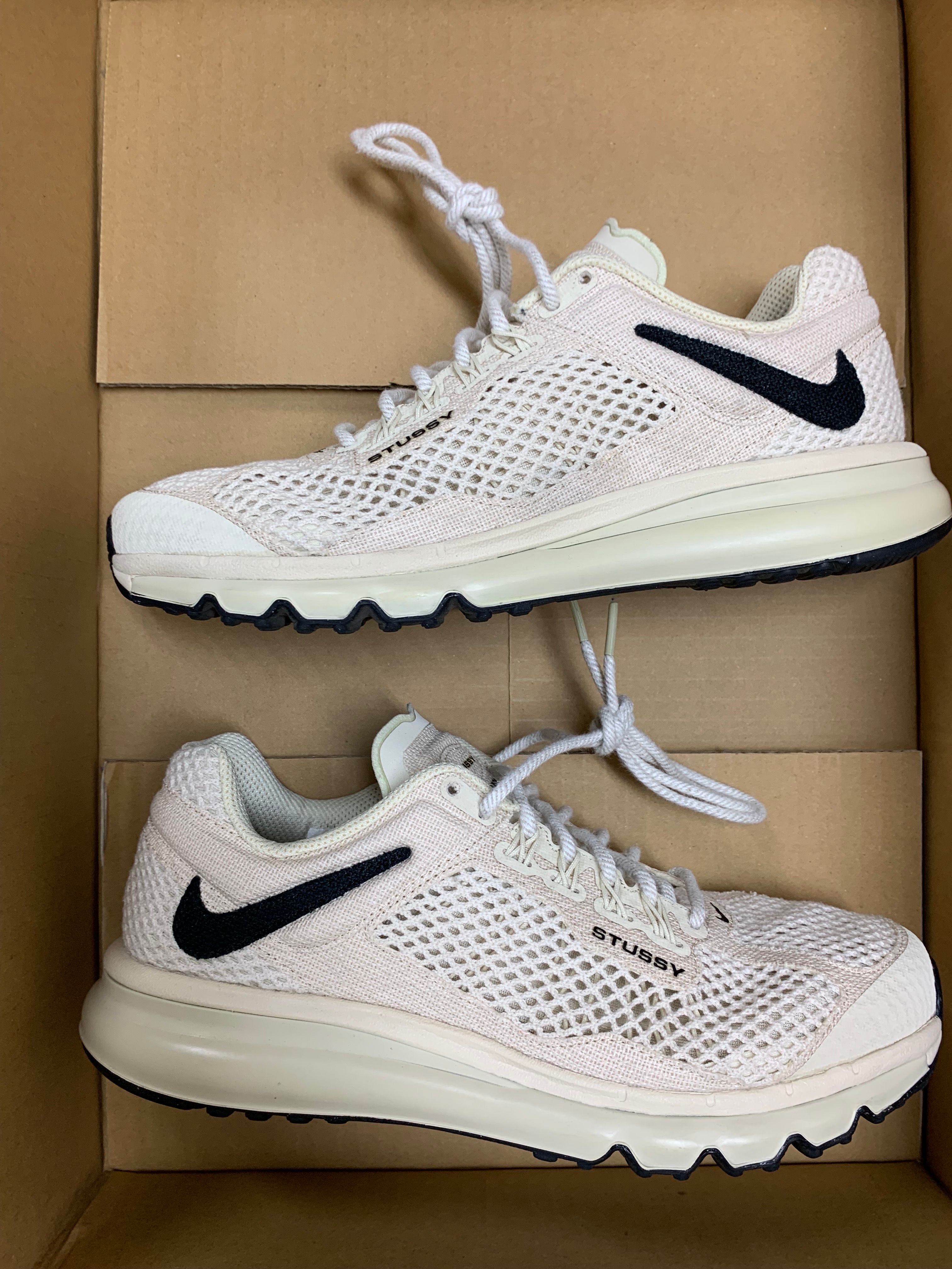 Stussy × Nike Air Max 2013 "Fossil"