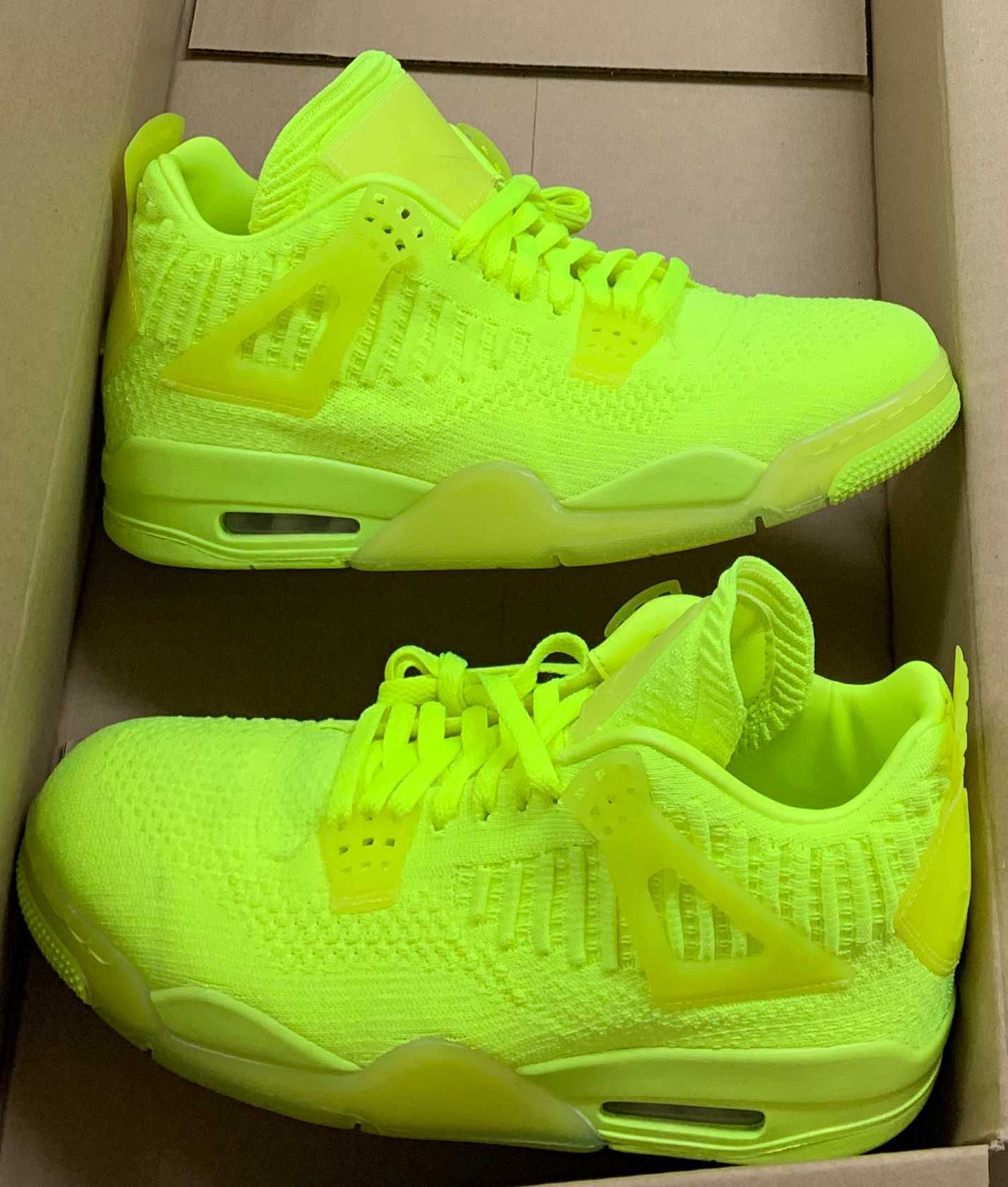 NIKE AIR JORDAN 4 RETRO FLYKNIT VOLT