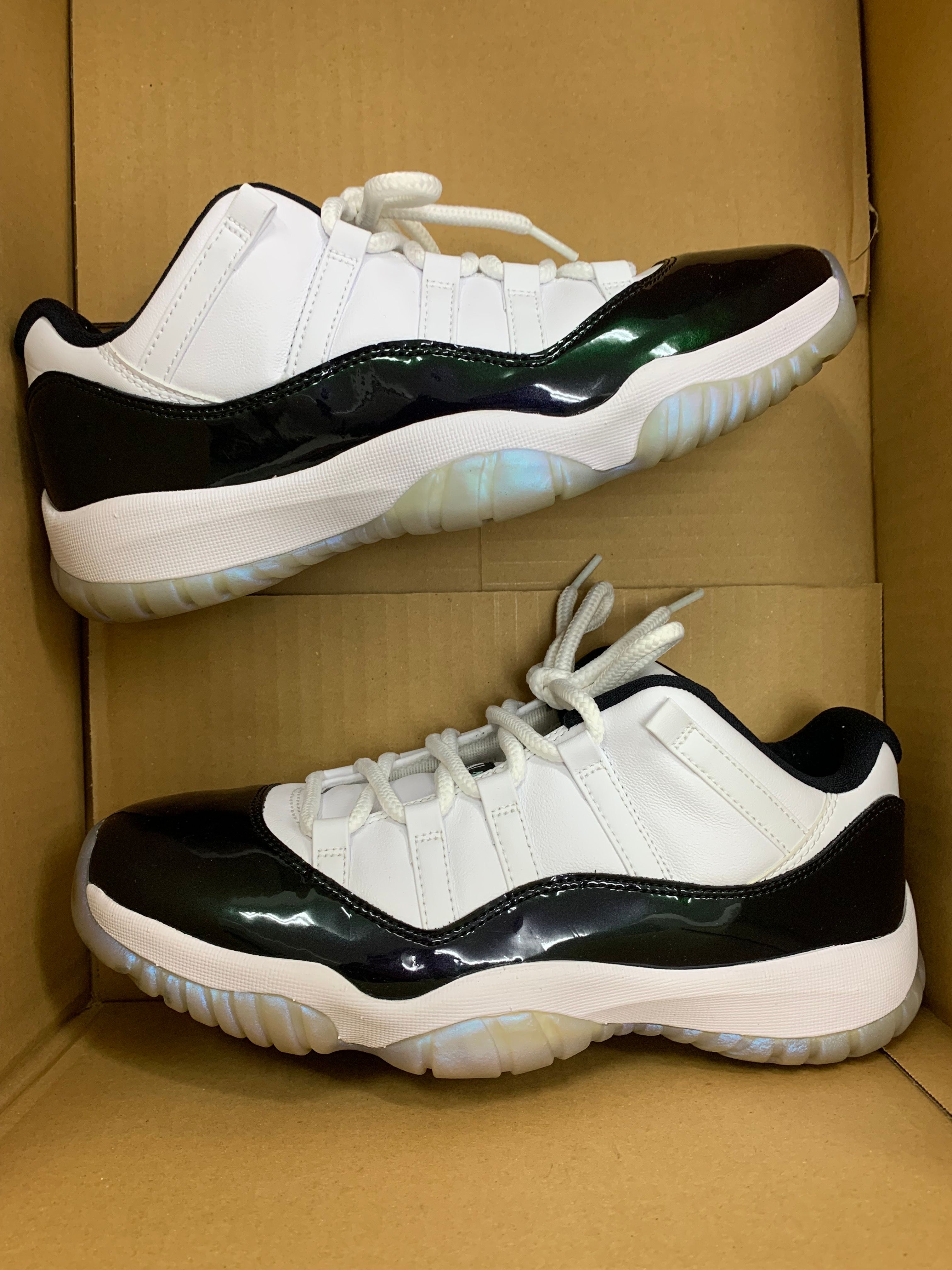 NIKE AIR JORDAN 11 LOW EASTER
