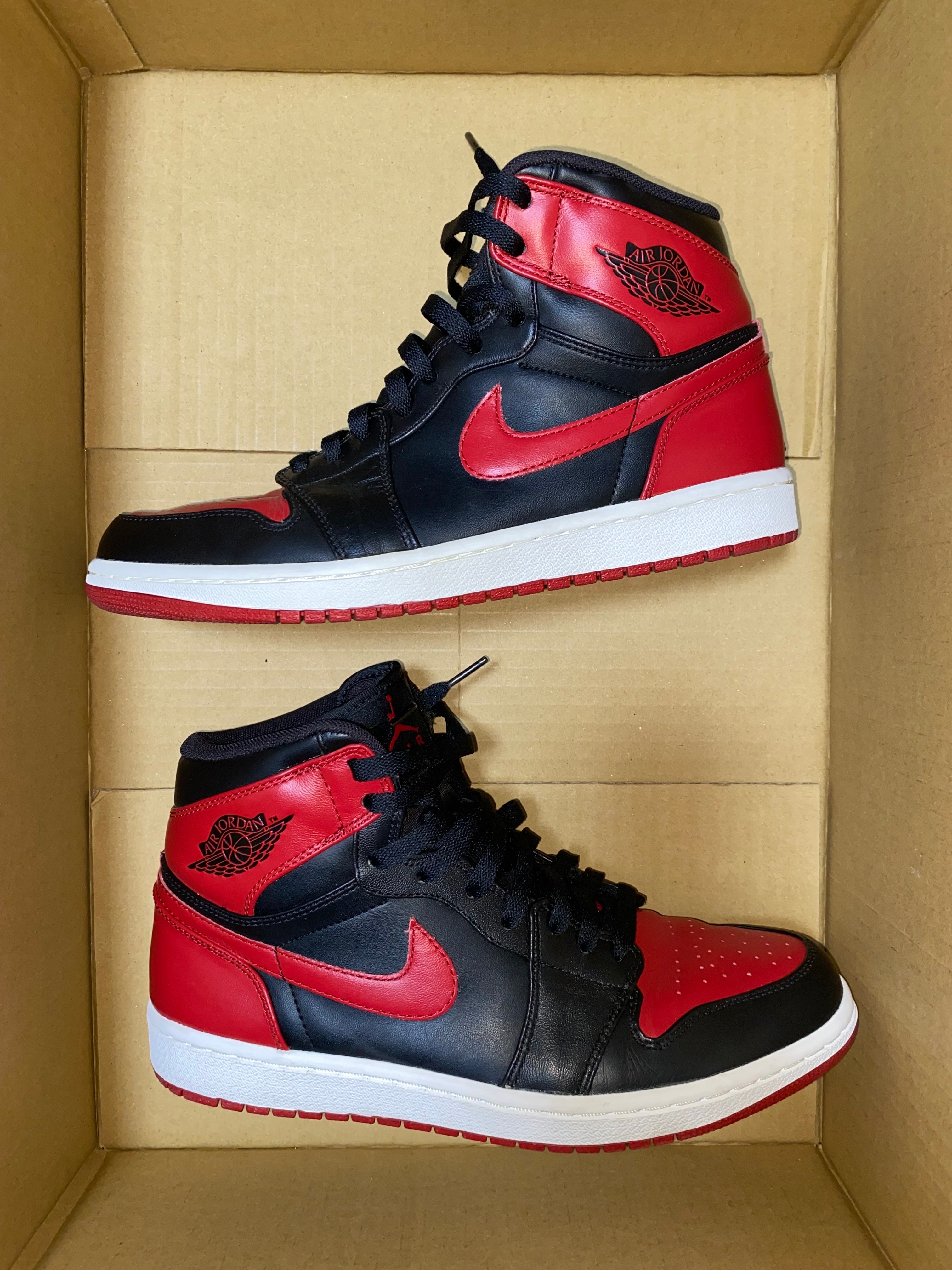 Nike Air Jordan 1 "Defining Moments Pack One 60 Pts" (332550-061/332550-101)