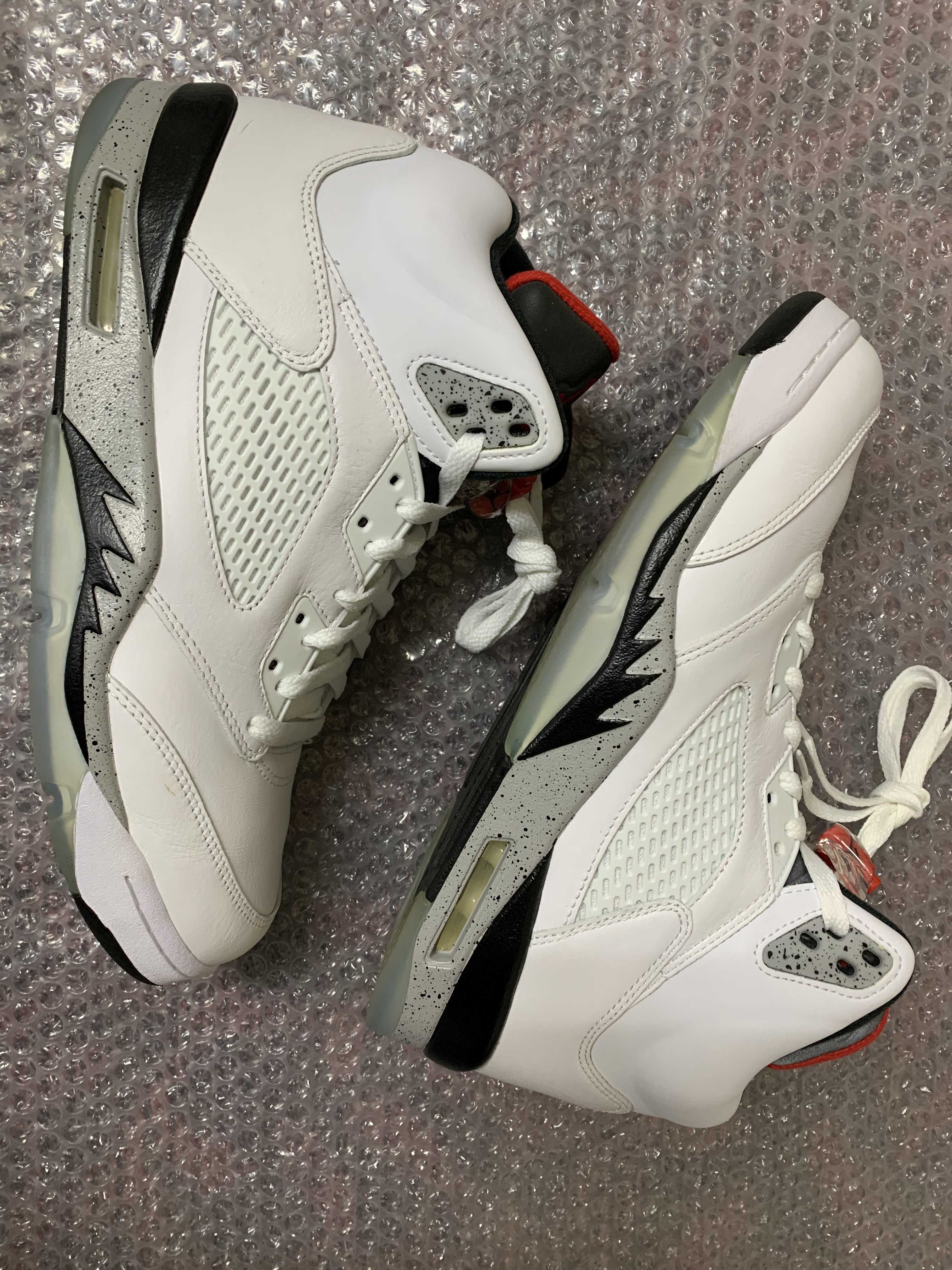 NIKE AIR JORDAN 5 RETRO "WHITE CET"