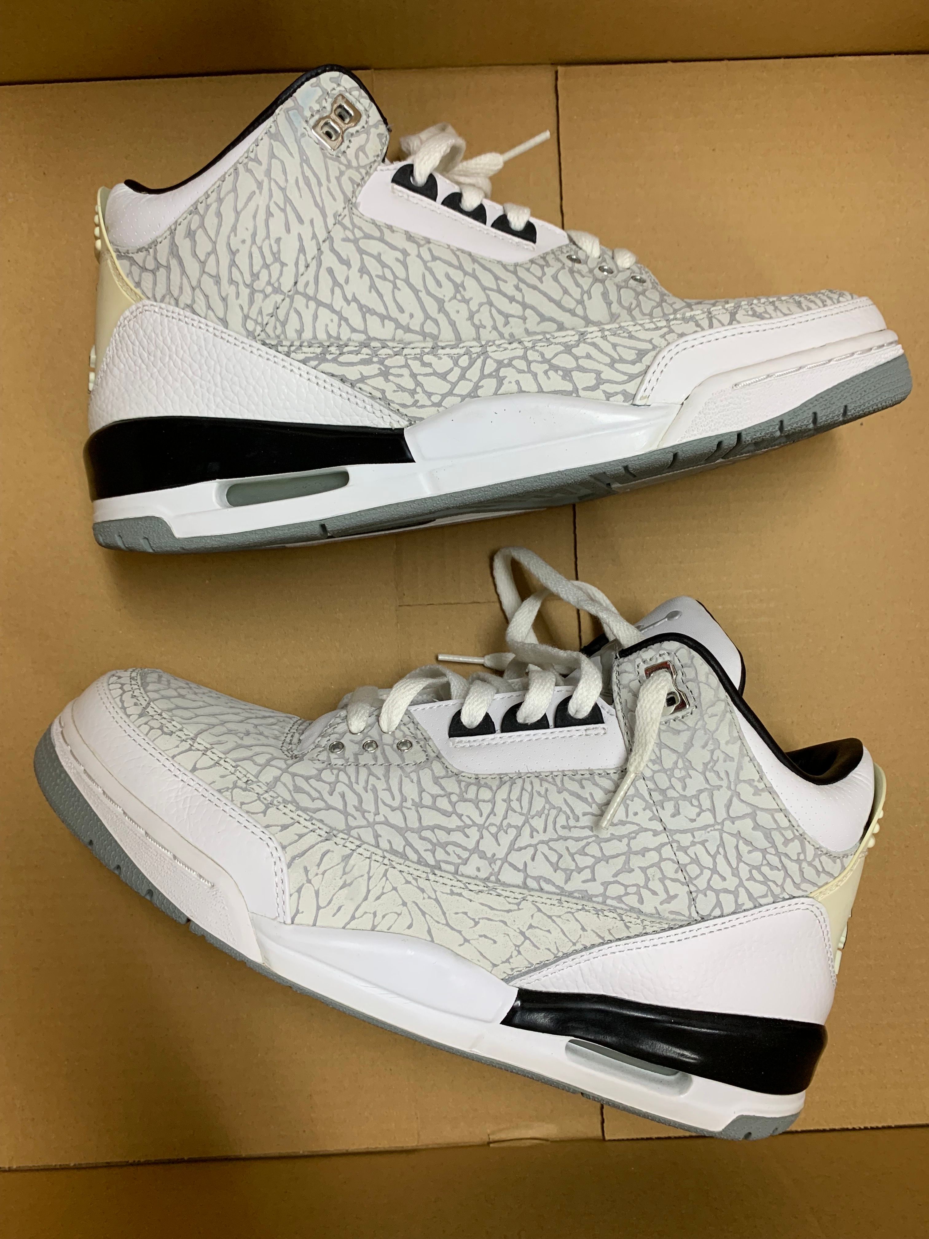 Nike Air Jordan 3 Retro "White Flip"