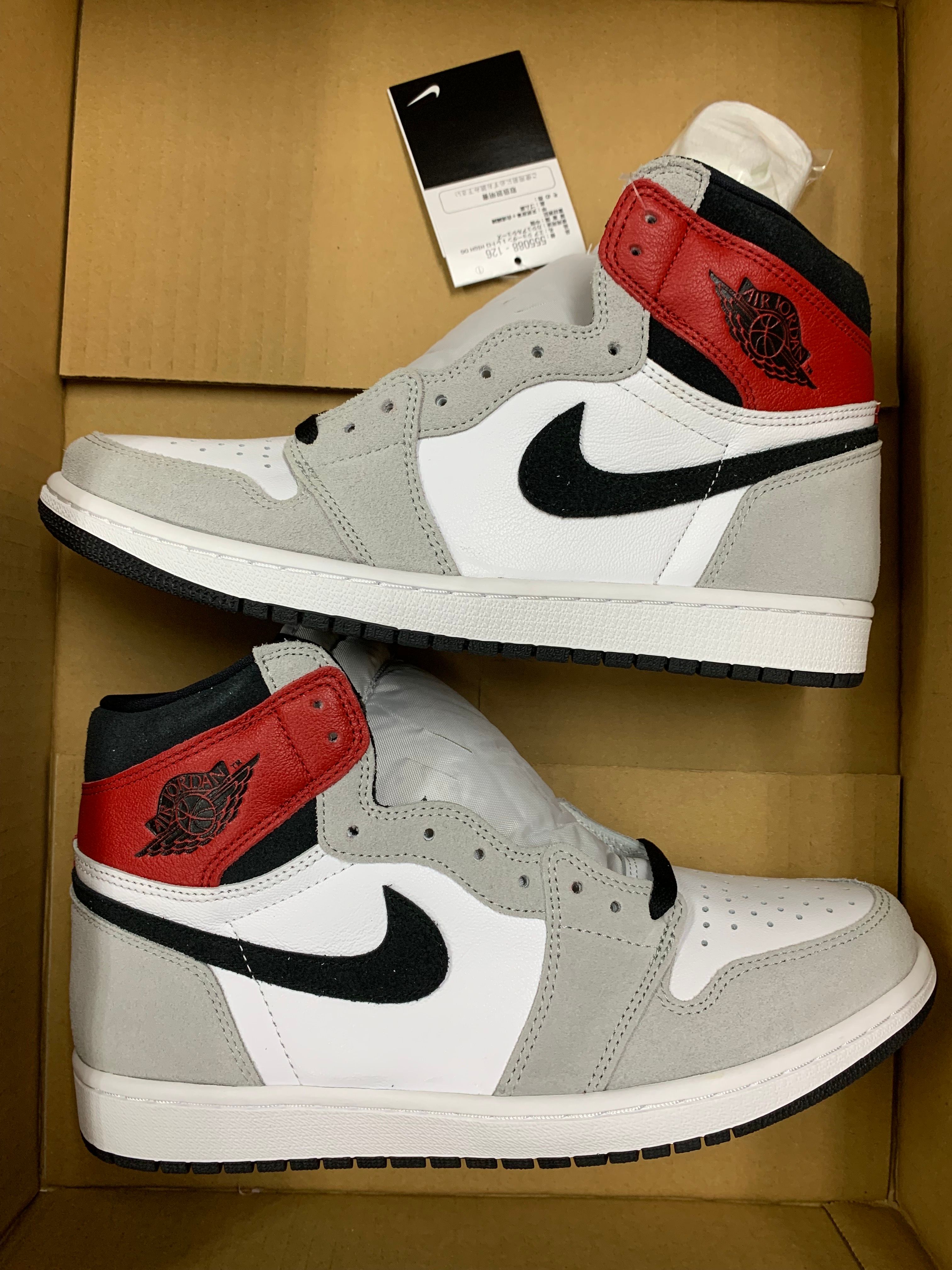 Nike Air Jordan 1 High OG "White/Black/Light Smoke Grey"