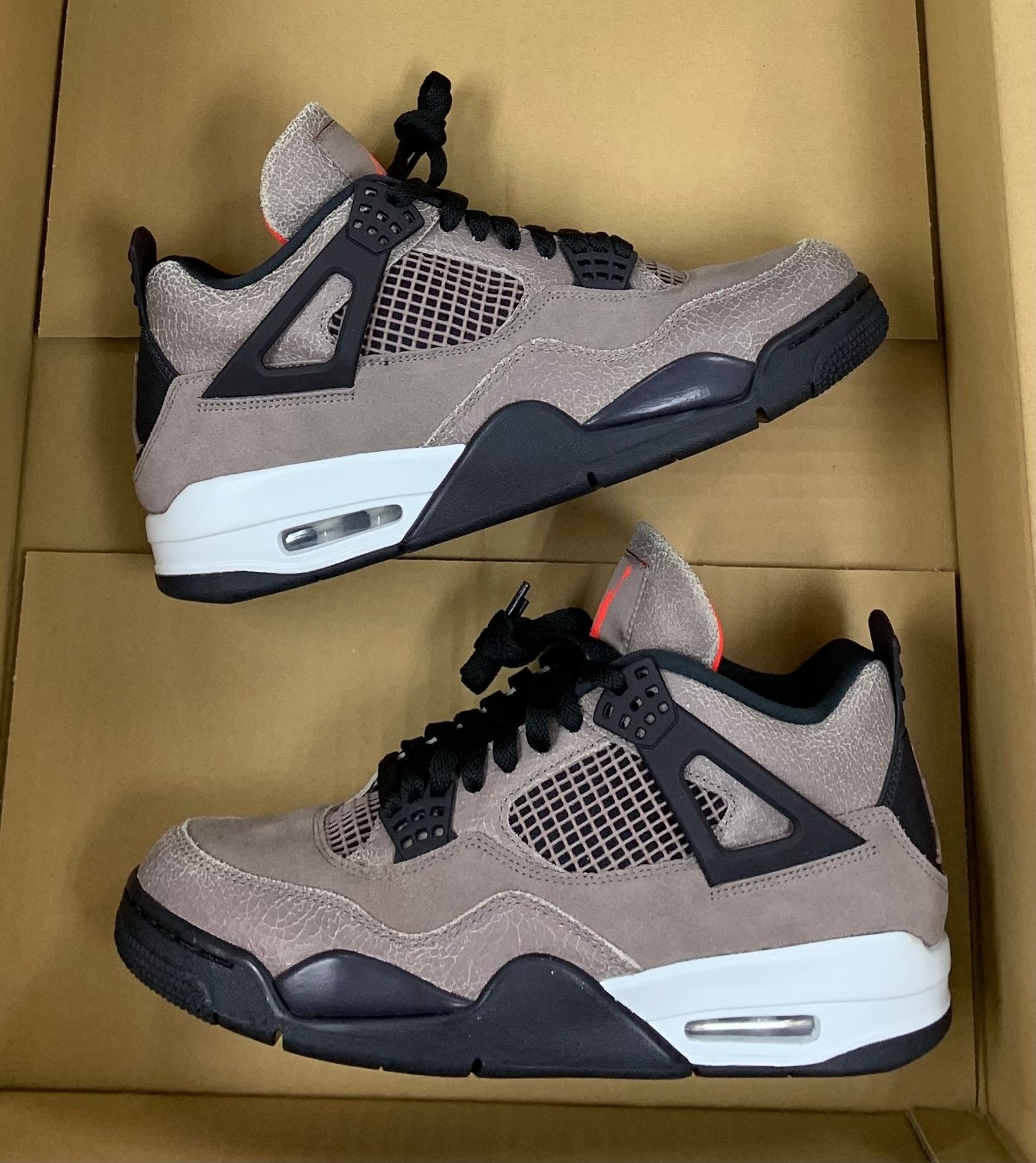 Nike Air Jordan 4 "Taupe Haze"